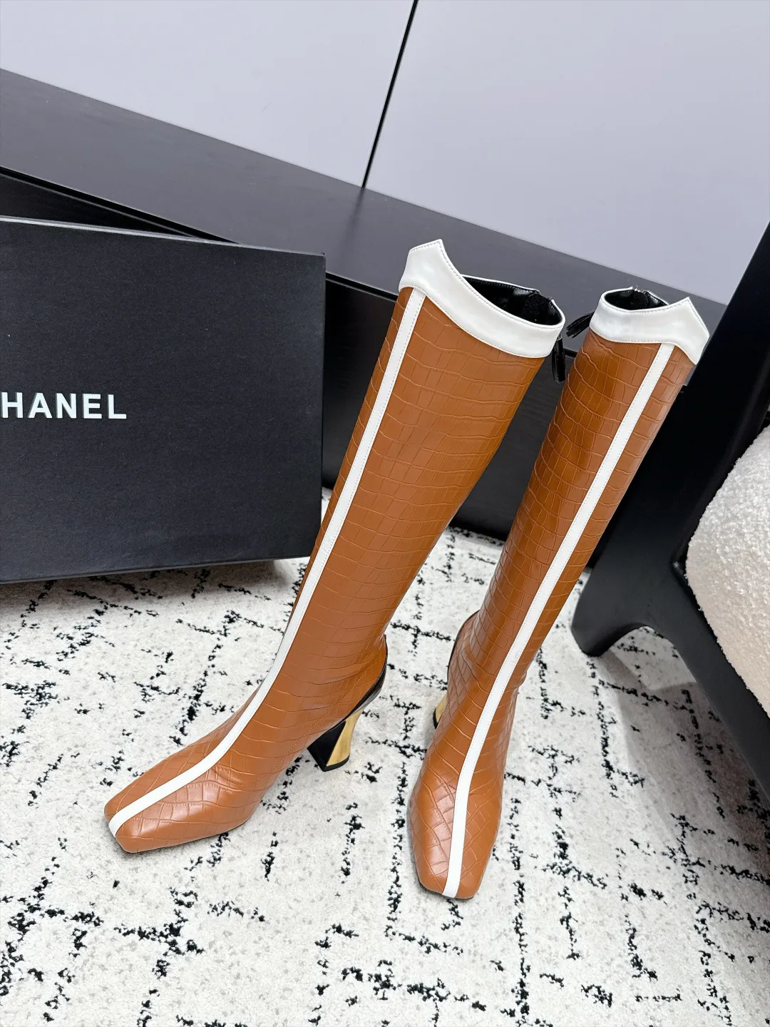 Women's Boots CHANEL 18406504