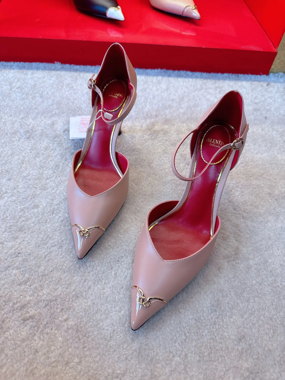 Women's Heels VALENTINO 17922385