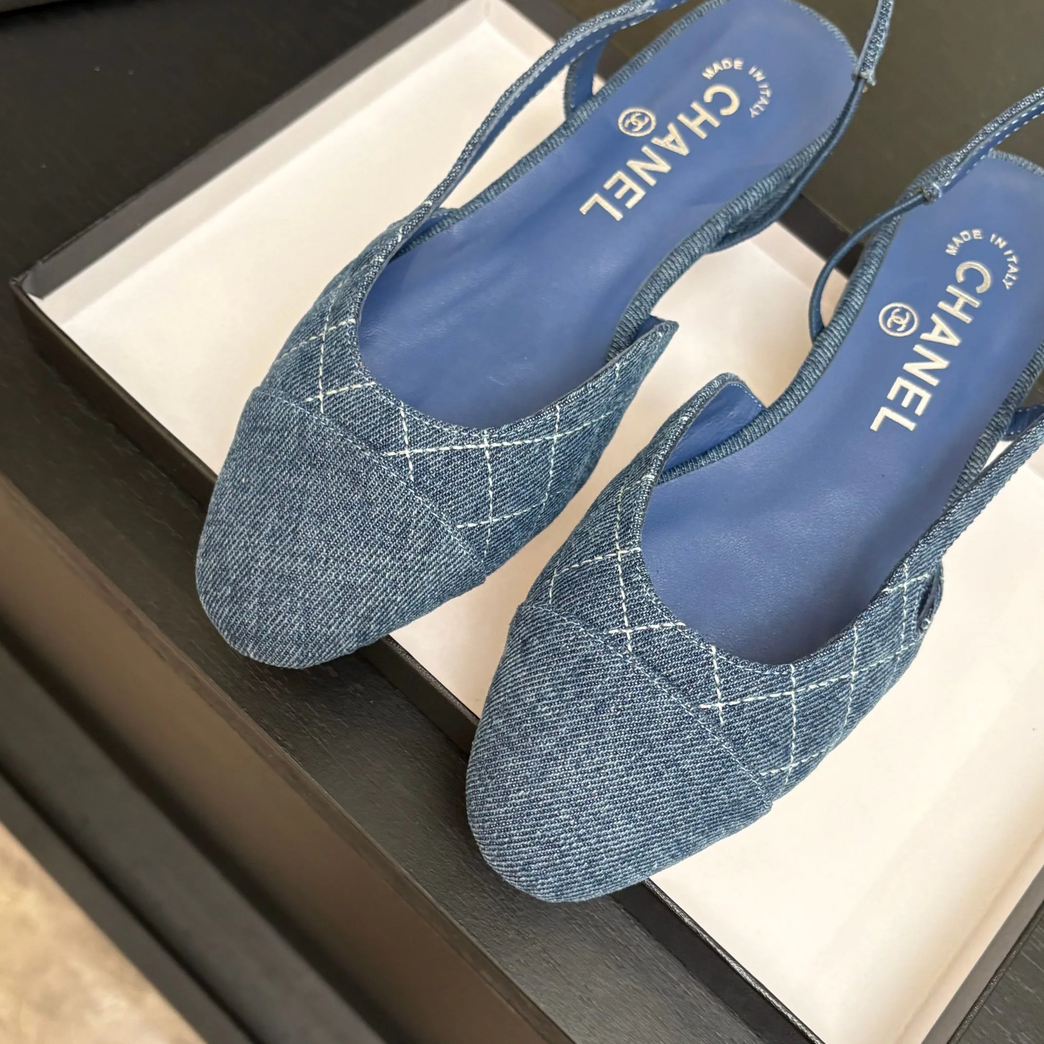 Women's Heels CHANEL 17730811