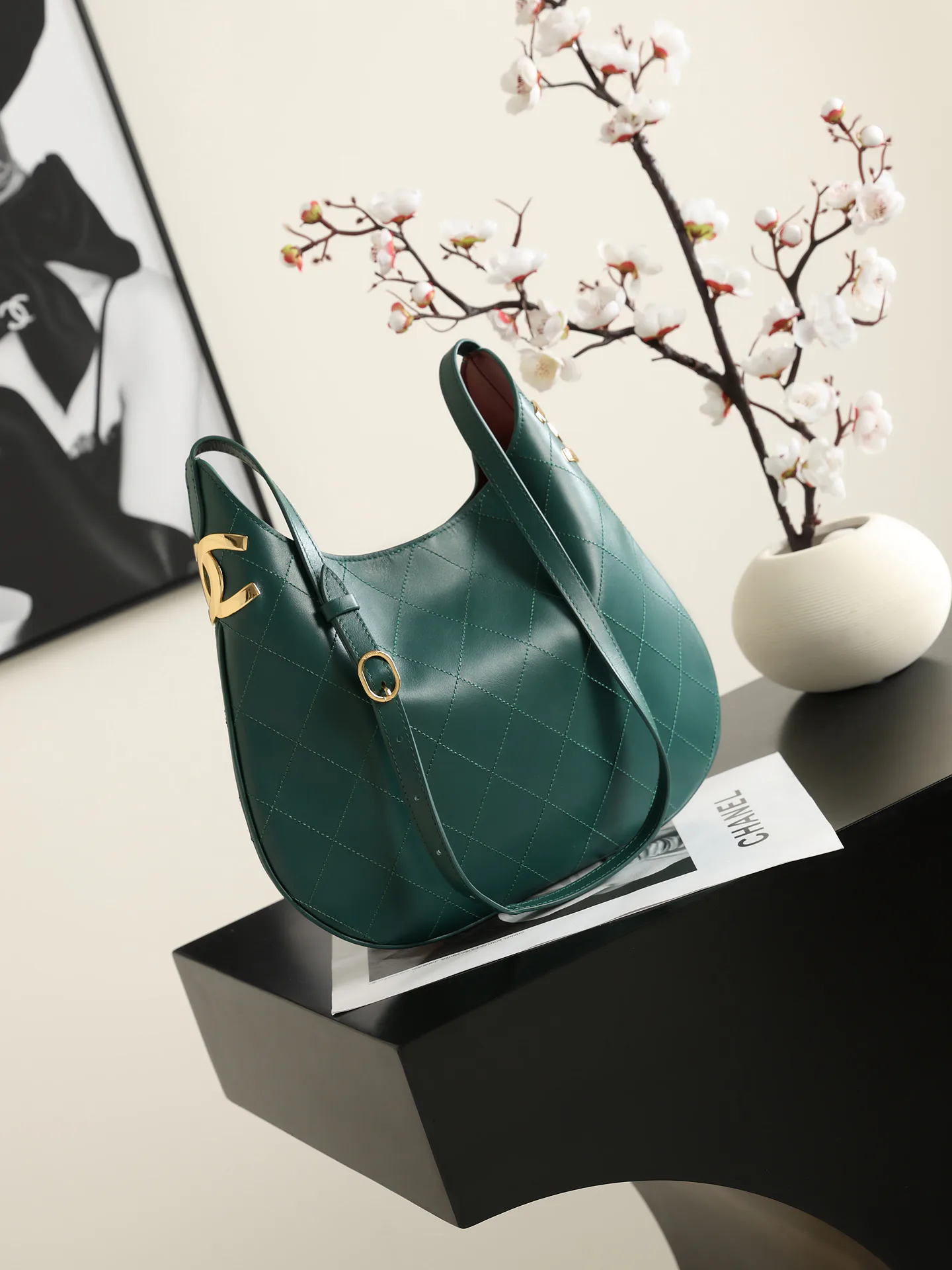 Women's Classic Handbags CHANEL 18147708