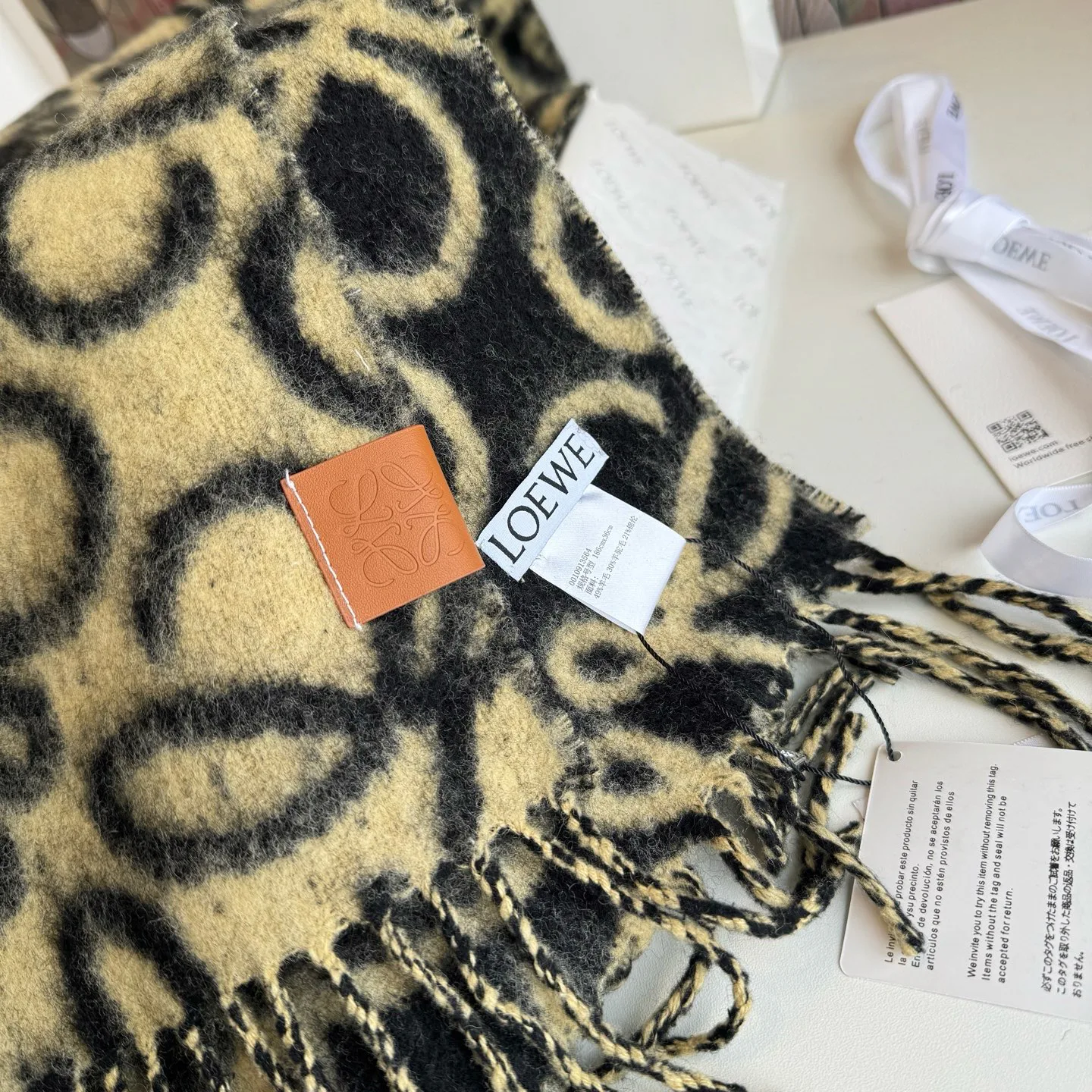 Scarves LOEWE 17901374