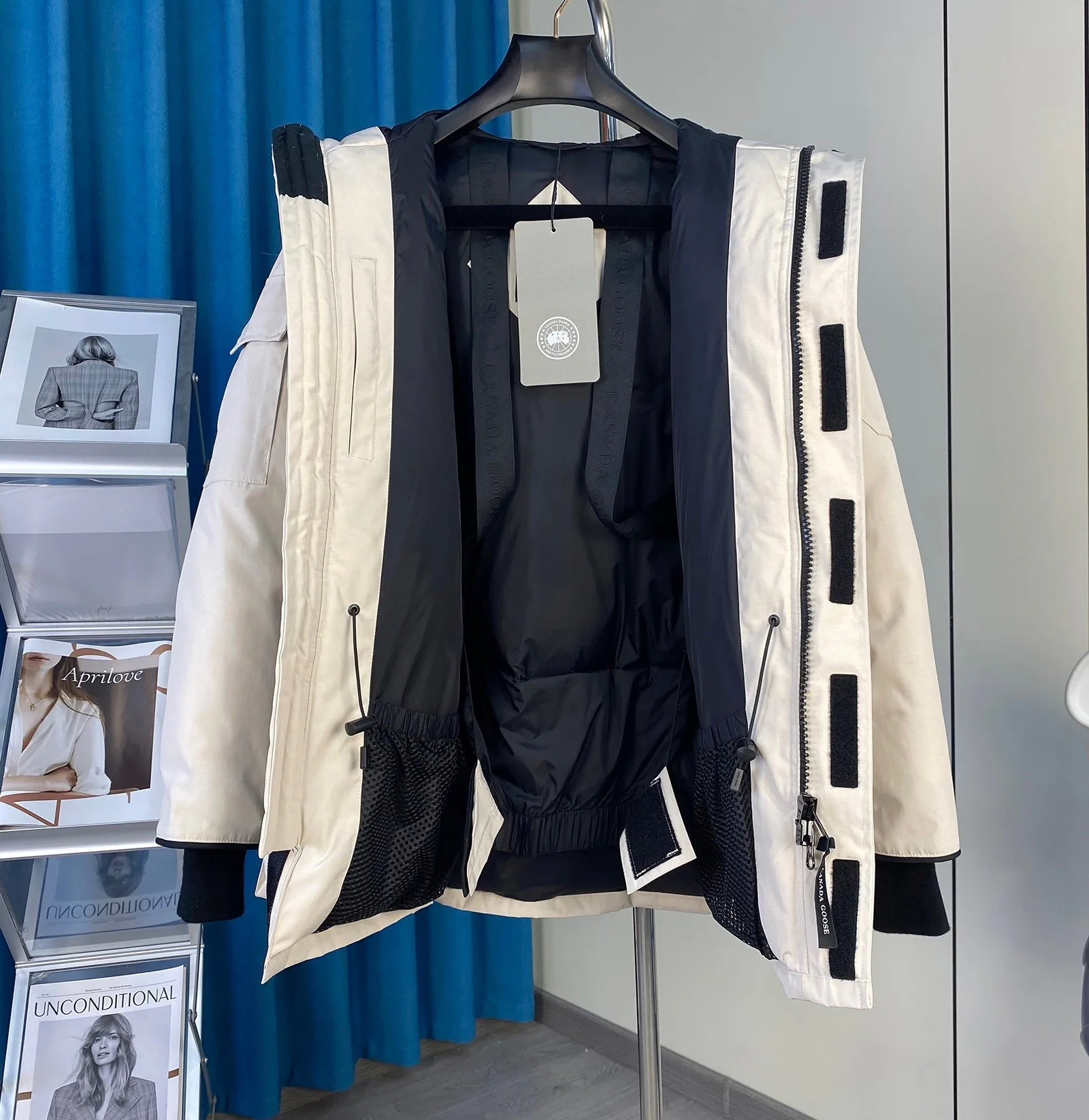 Men's Jackets And Down Jackets CANADA GOOSE 17889511