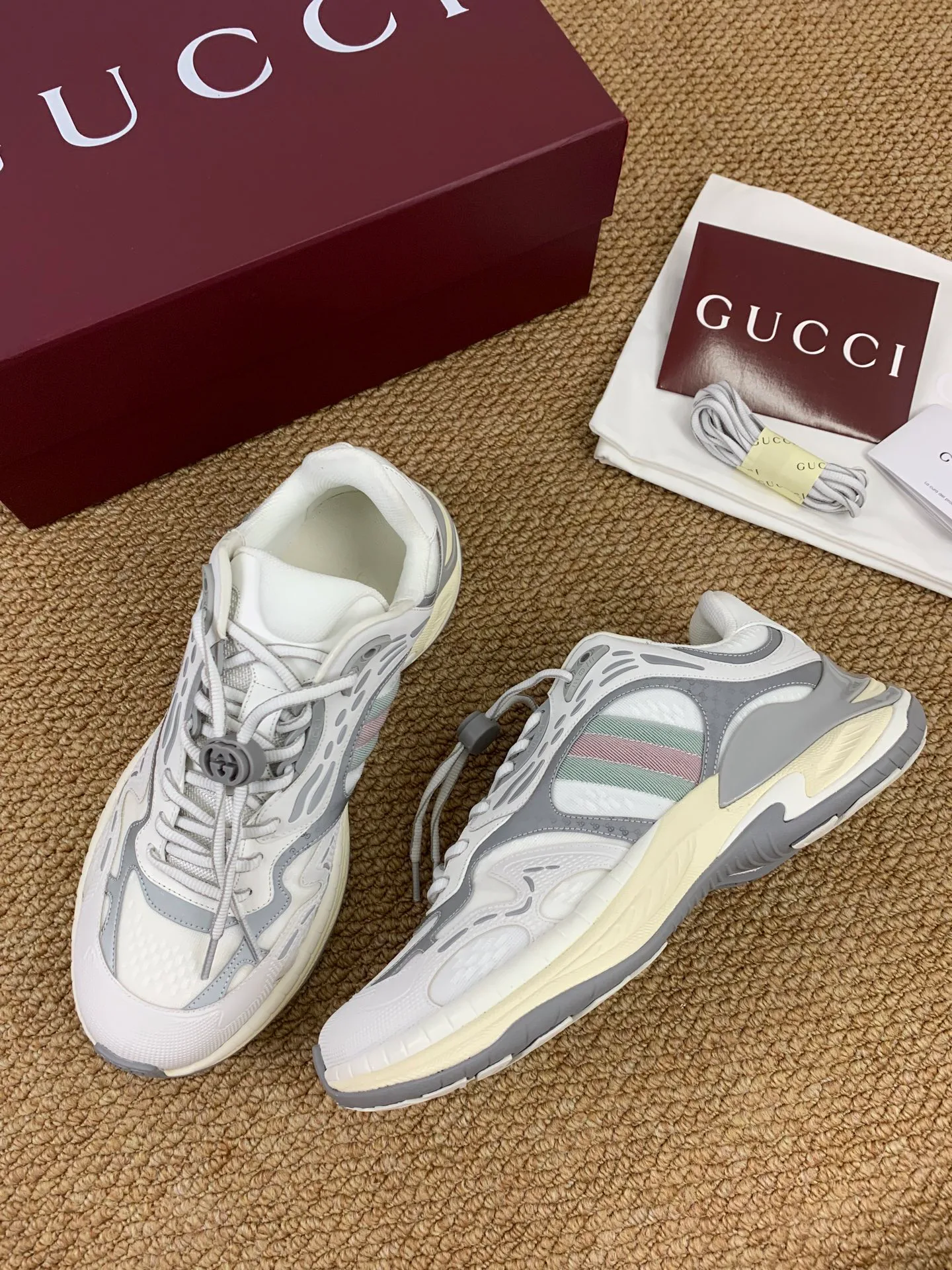 Women's Sneakers GUCCI 17545256