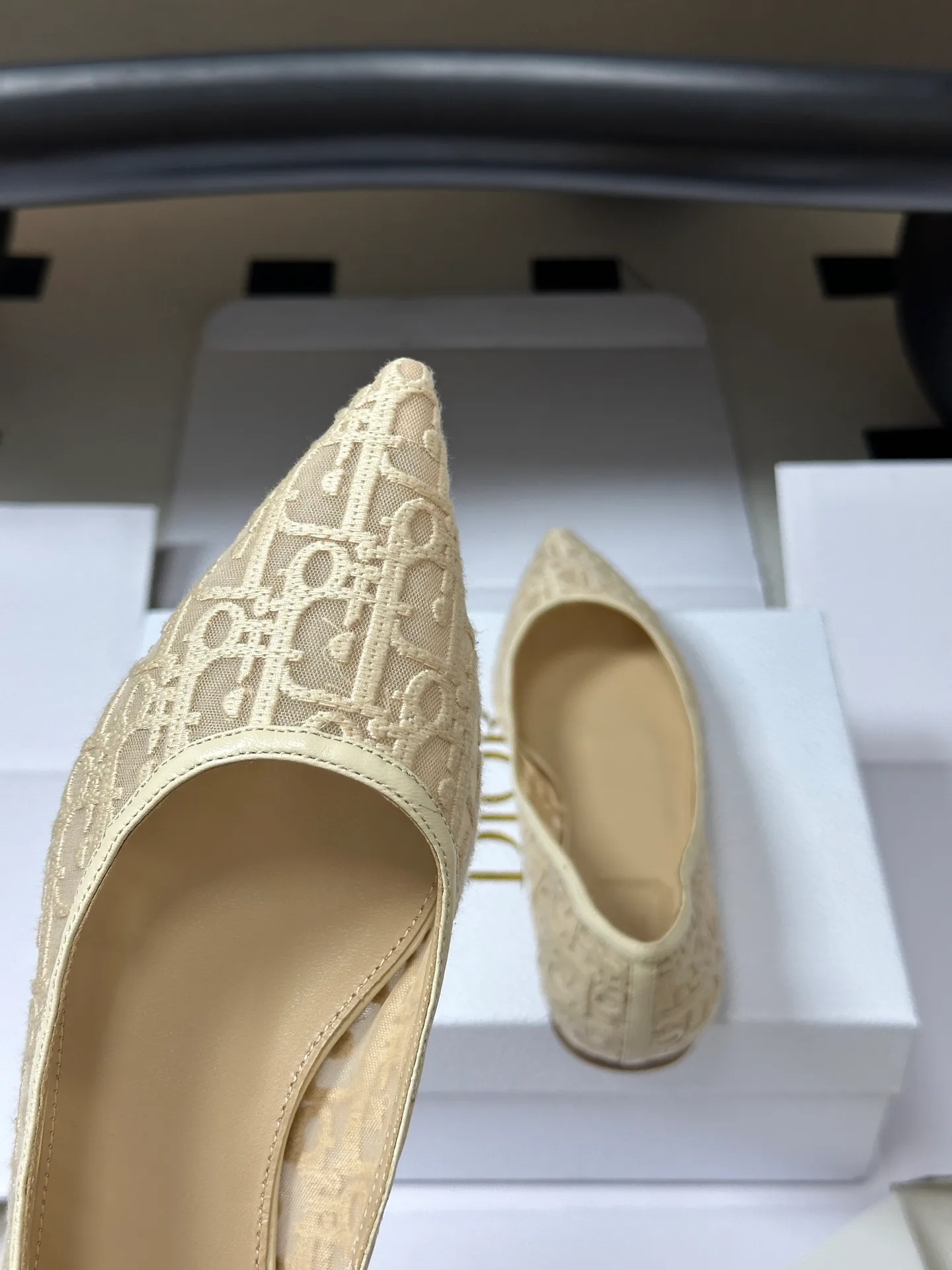 Women's Ballet Flats CHRISTIAN DIOR 17403455