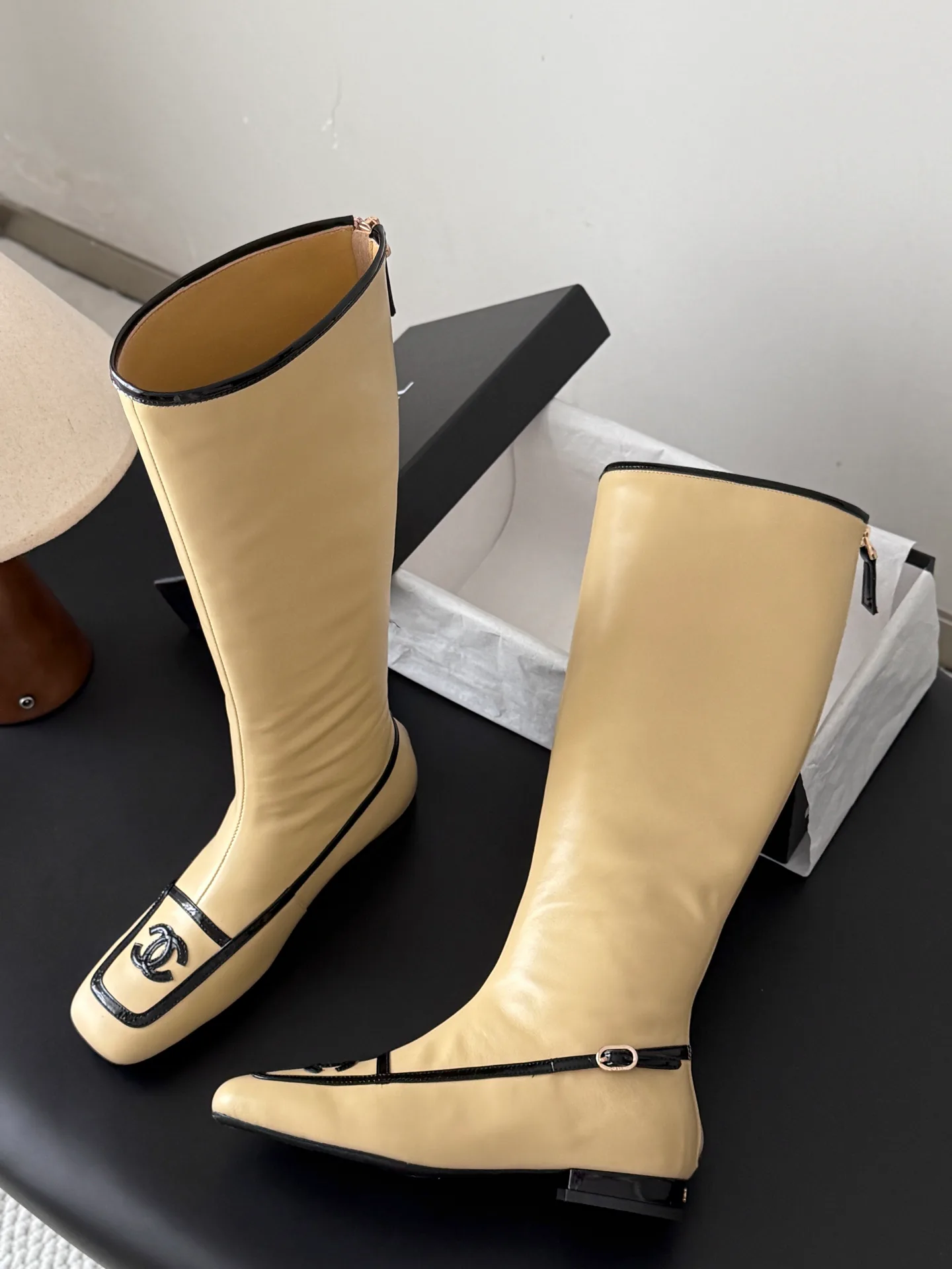 Women's Boots CHANEL 18053721