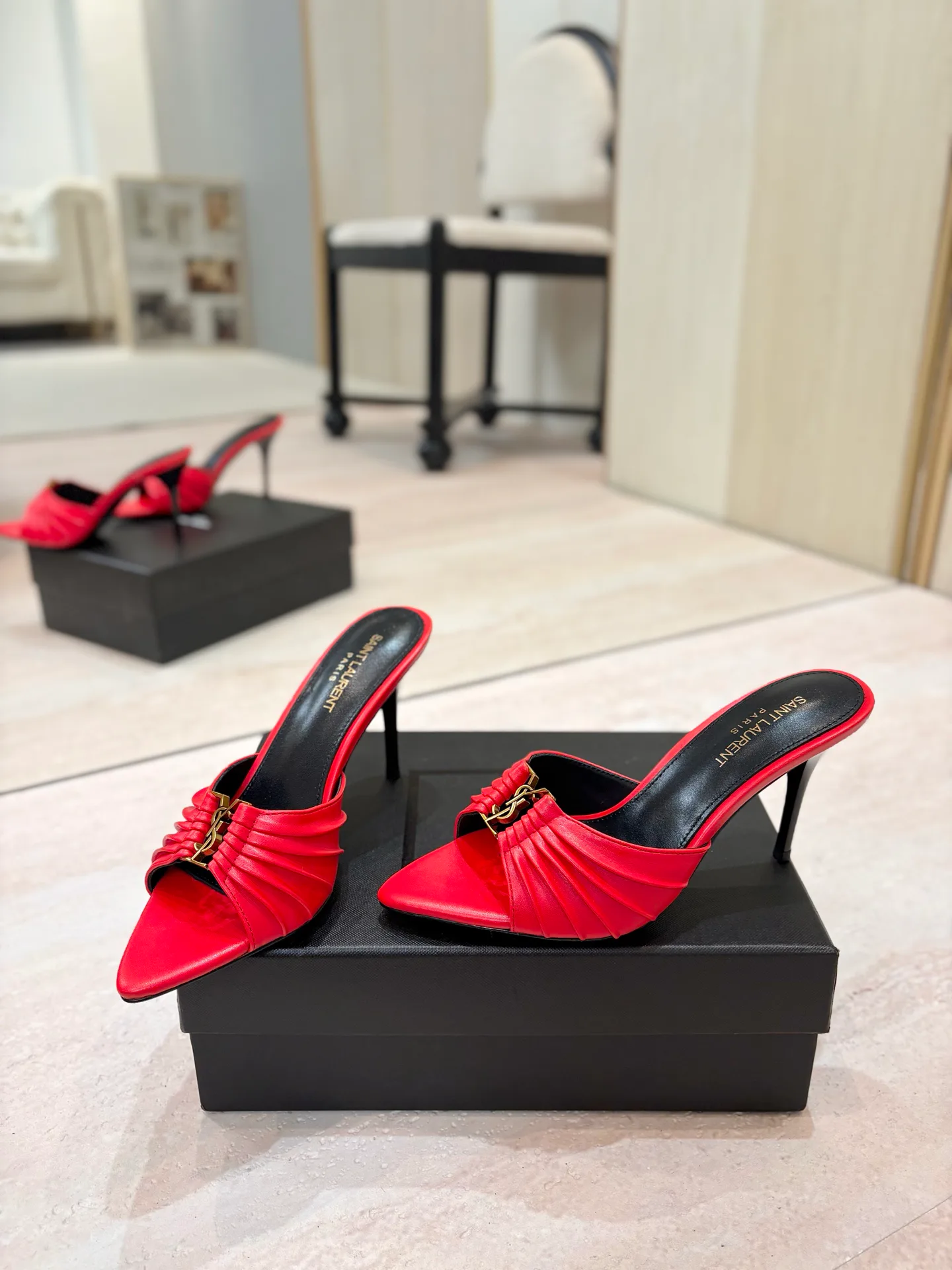 Women's Mules And Clogs SAINT LAURENT 17476062