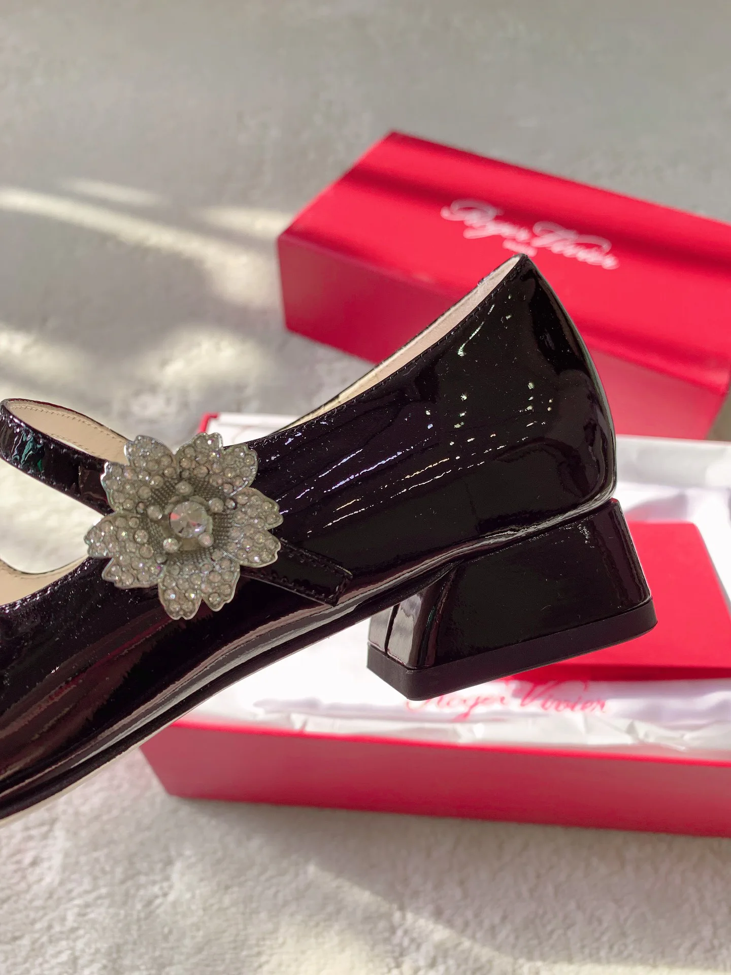 Women's Heels ROGER VIVIER 17745815