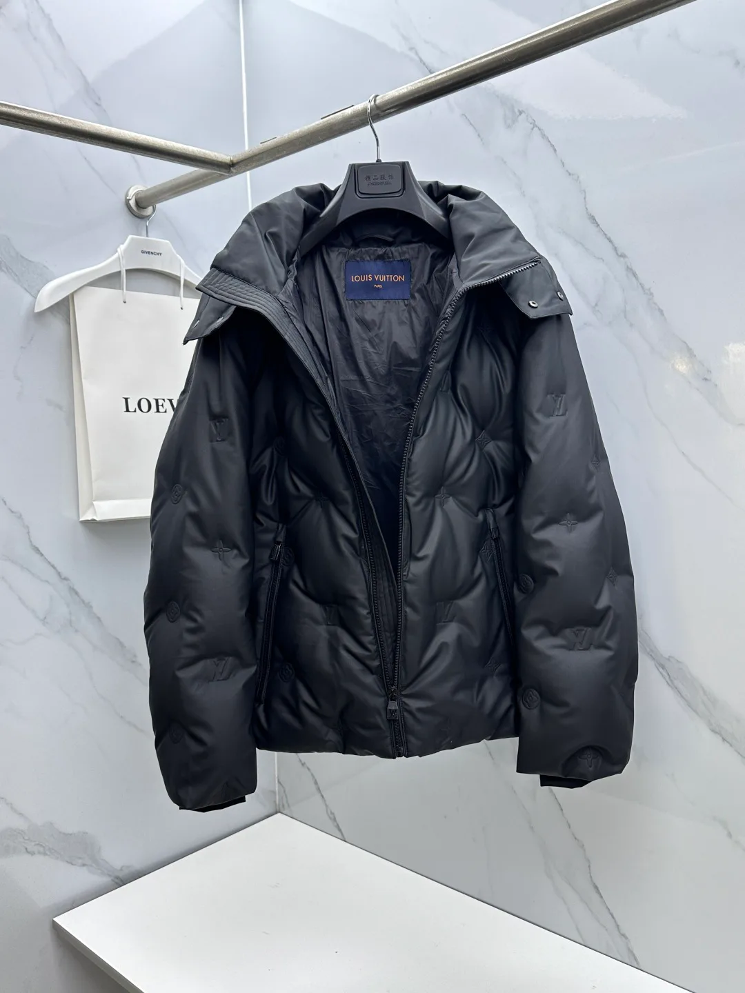 Men's Jackets And Down Jackets LOUIS VUITTON 19585714