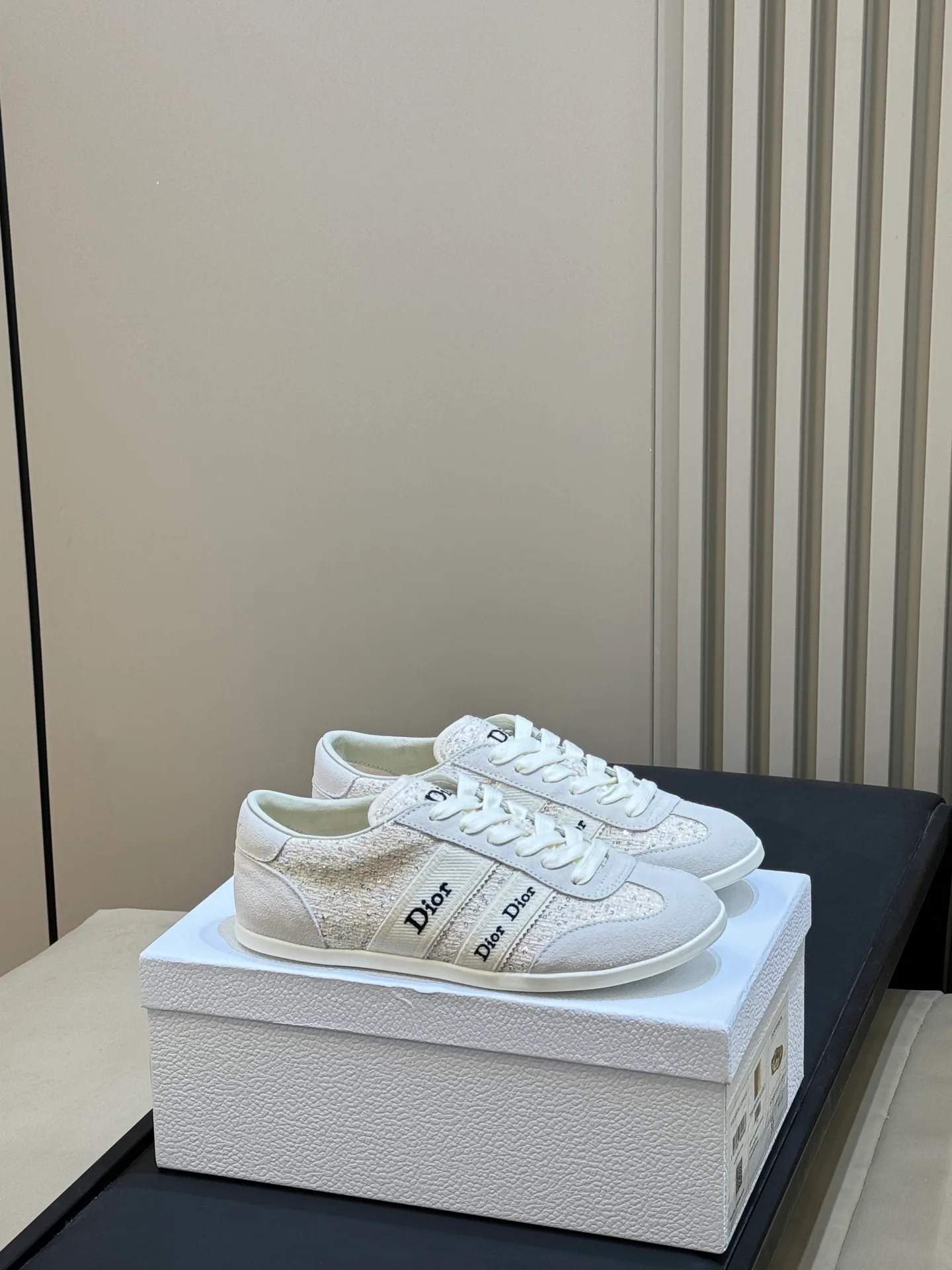 Women's Sneakers CHRISTIAN DIOR 18073068