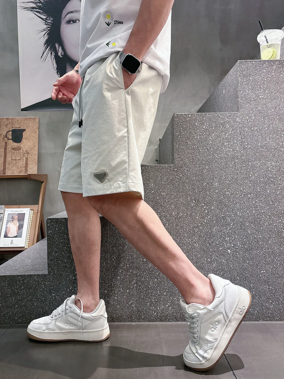 Men's Shorts PRADA 18097713