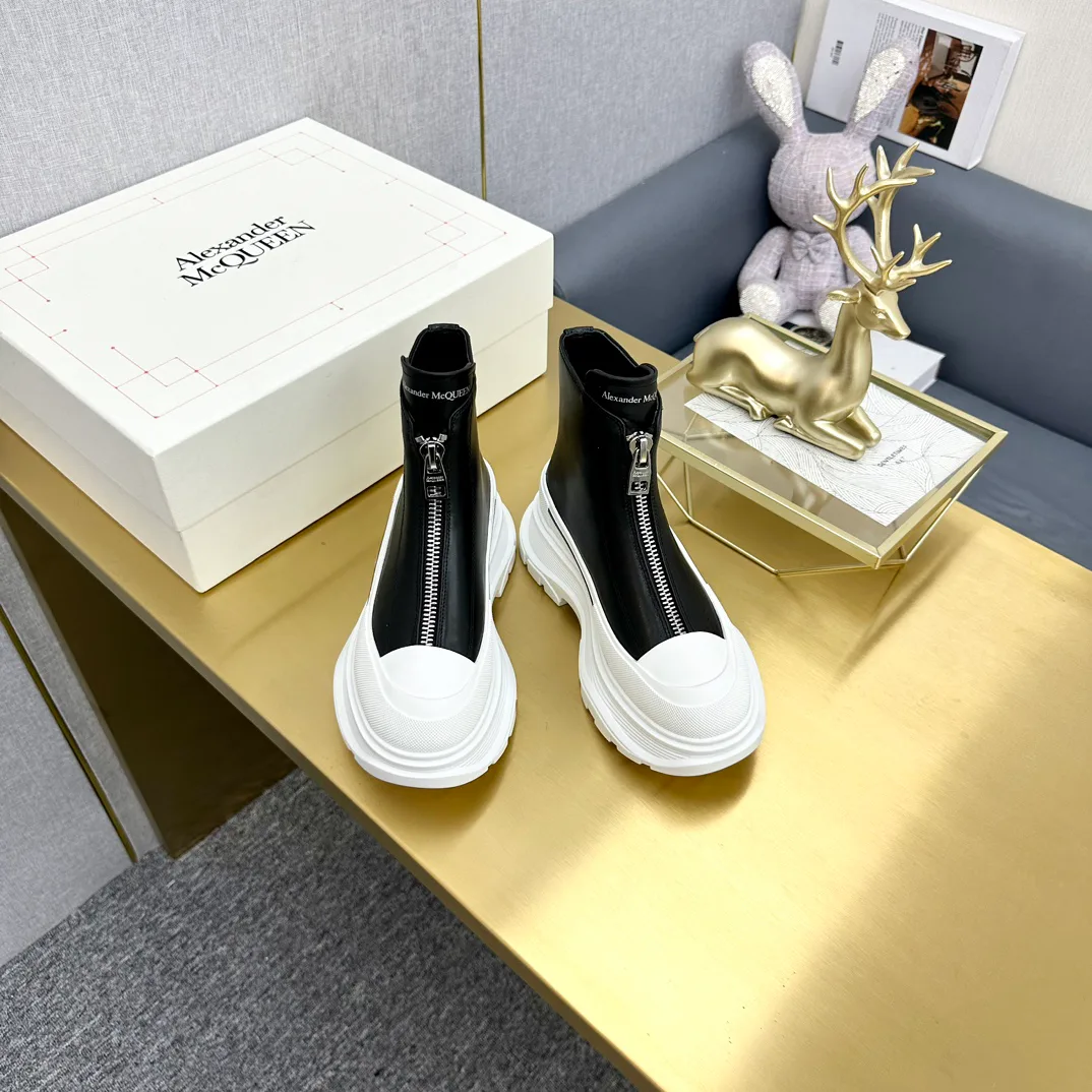 Women's Sneakers ALEXANDER MCQUEEN 18397488