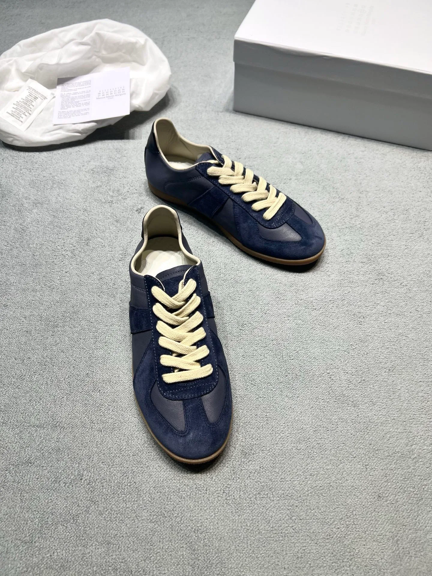 Women's Sneakers MAISON MARGIELA 18366874