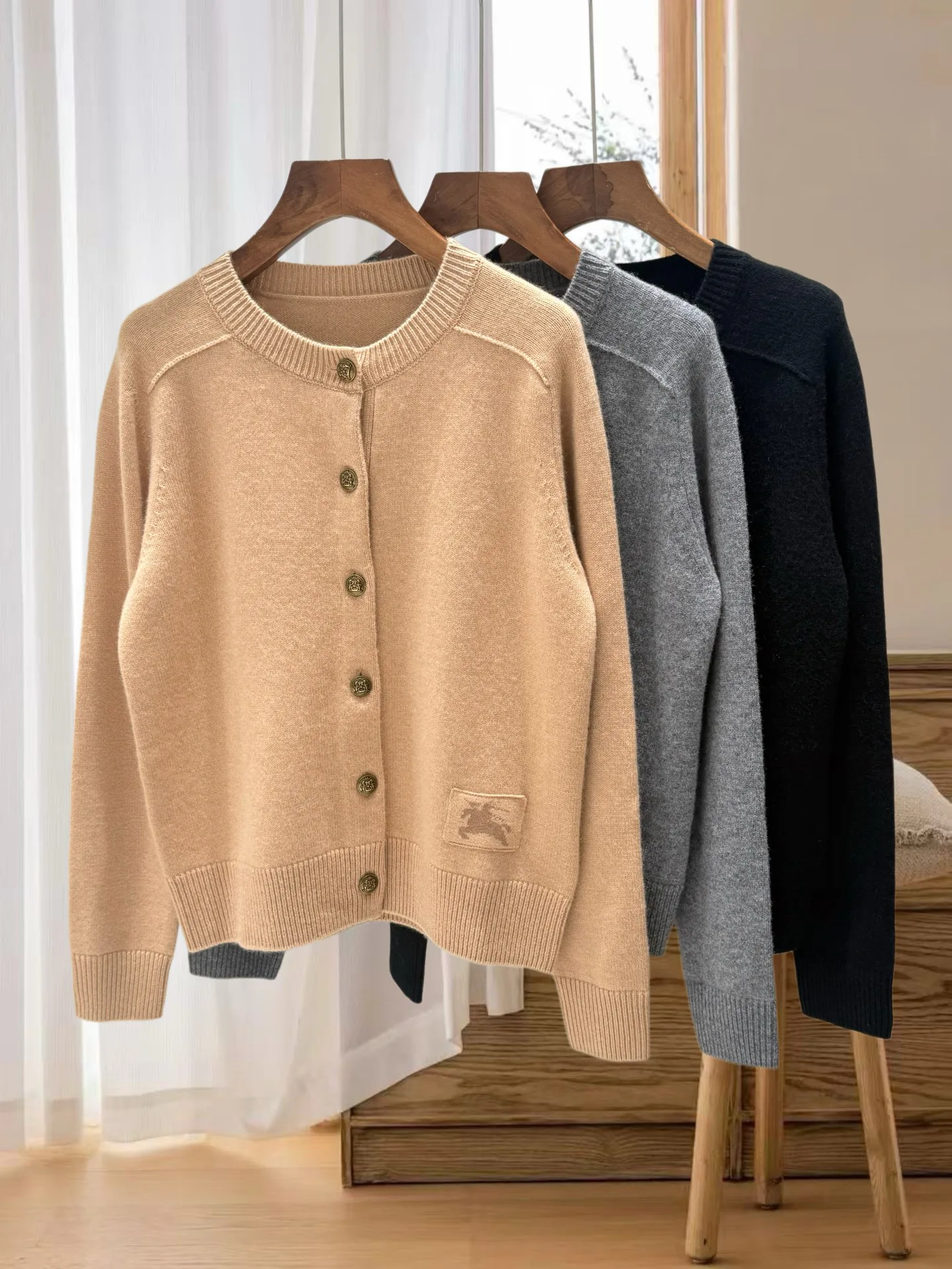 Women's Jumpers And Sweaters BURBERRY 18362899