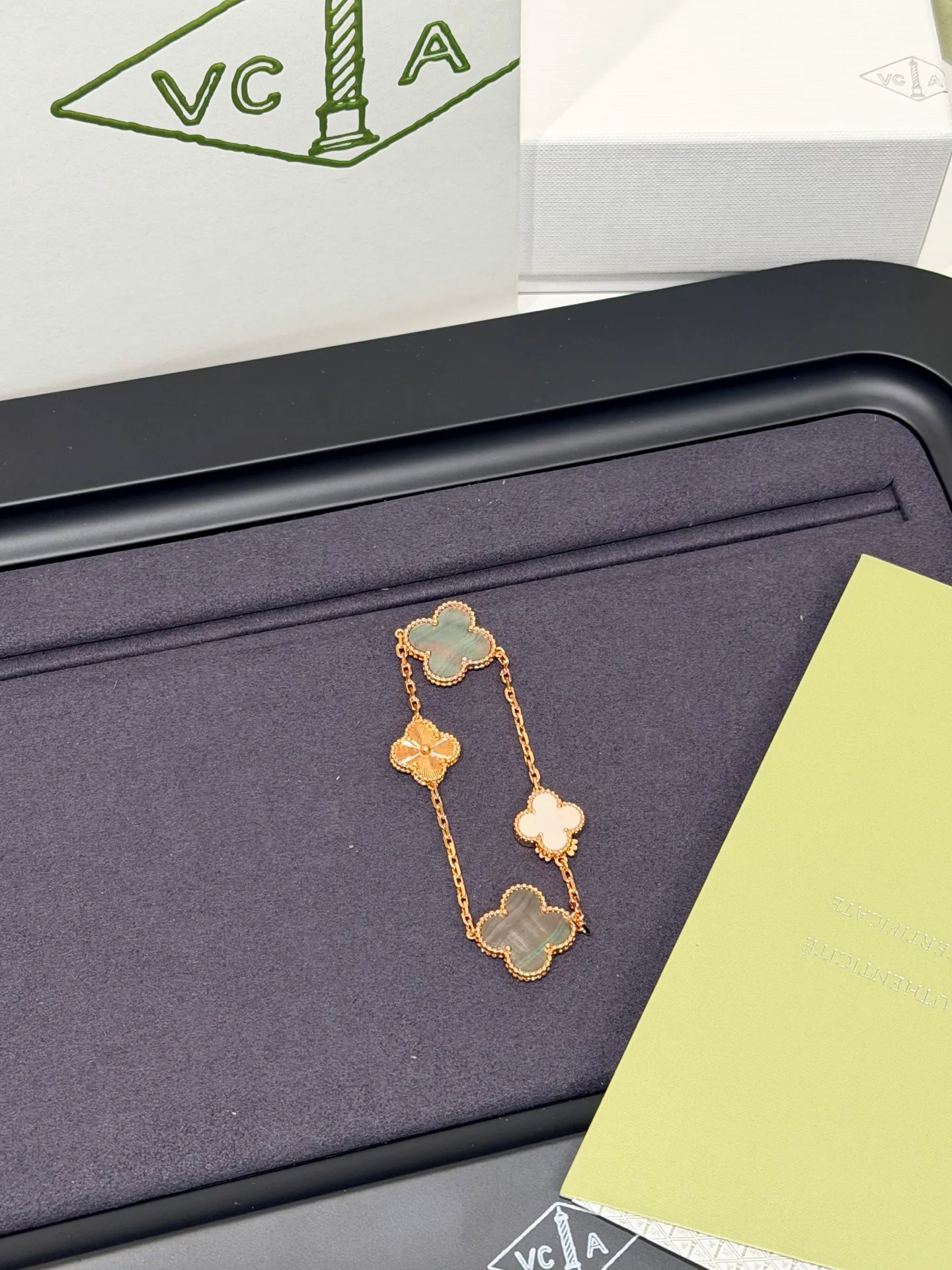 Jewelry VAN CLEEF & ARPELS 17843076