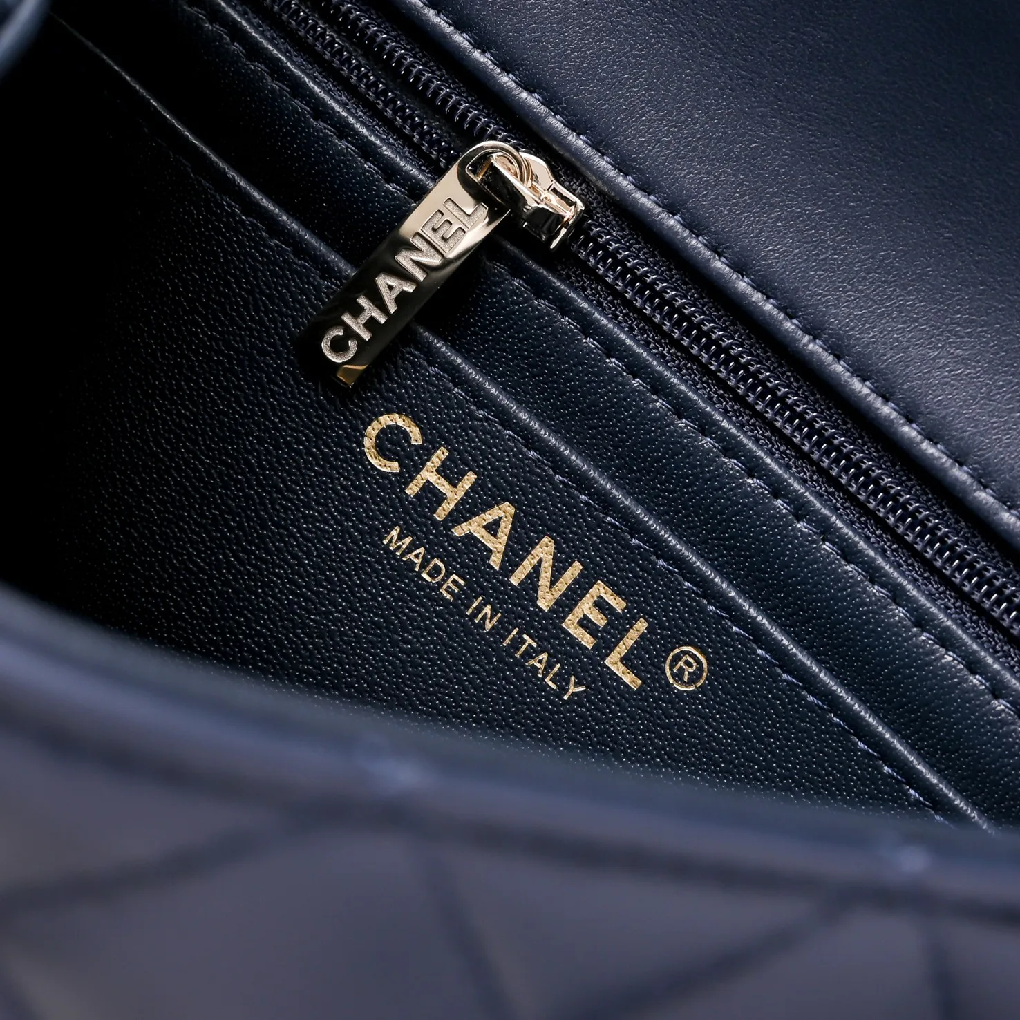 Women's Classic Handbags CHANEL 18207678