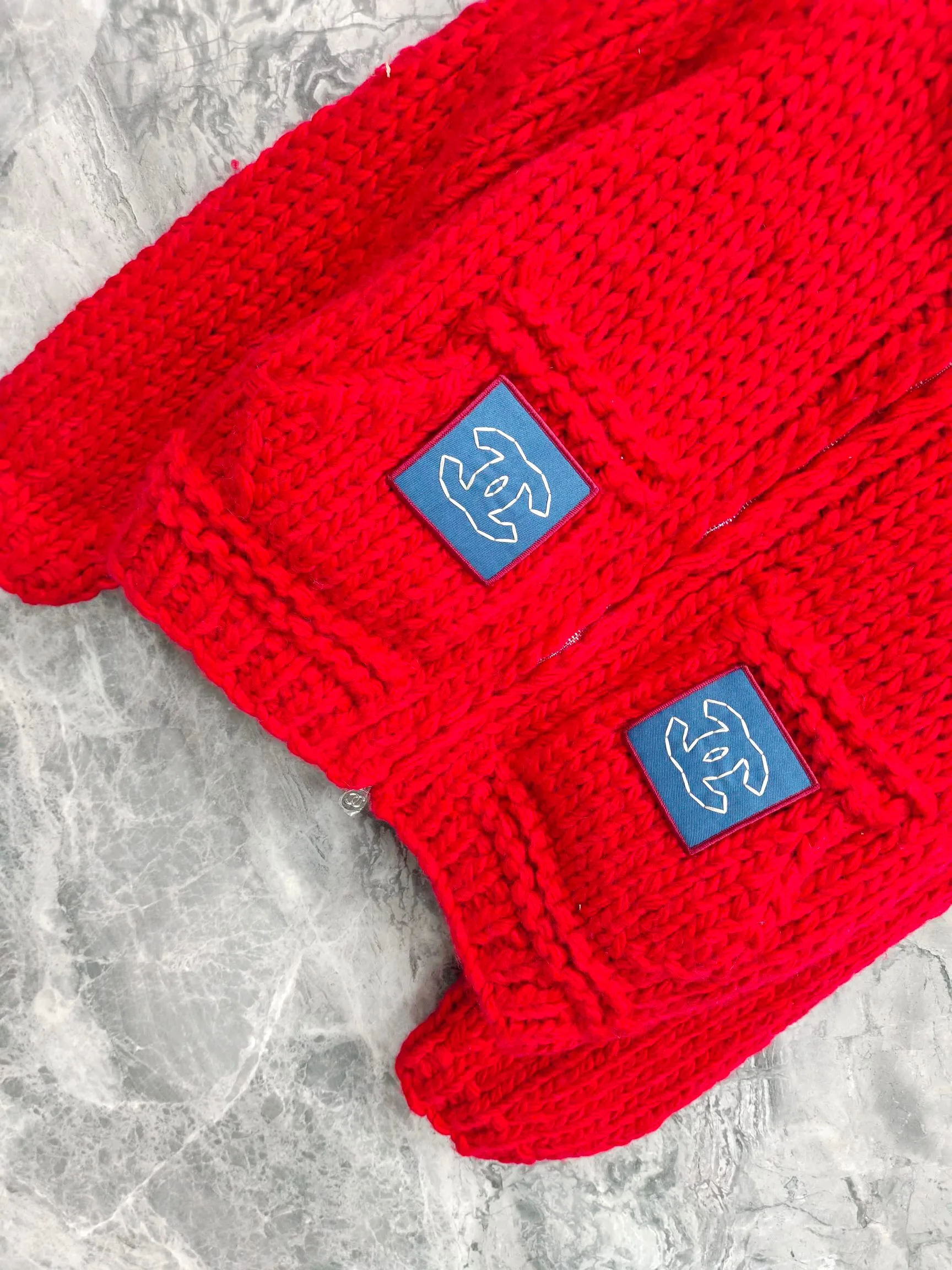 Women's Jumpers And Sweaters CHANEL 18211760
