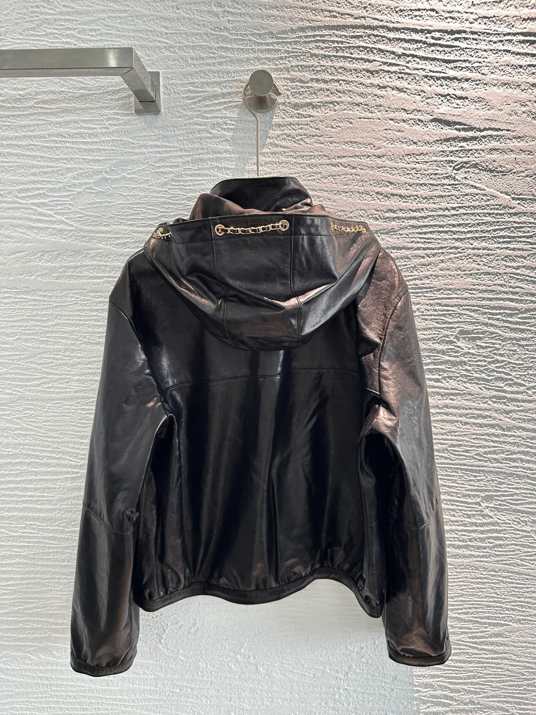 Women's Leather Jackets And Sheepskin Coats CHANEL 17474162