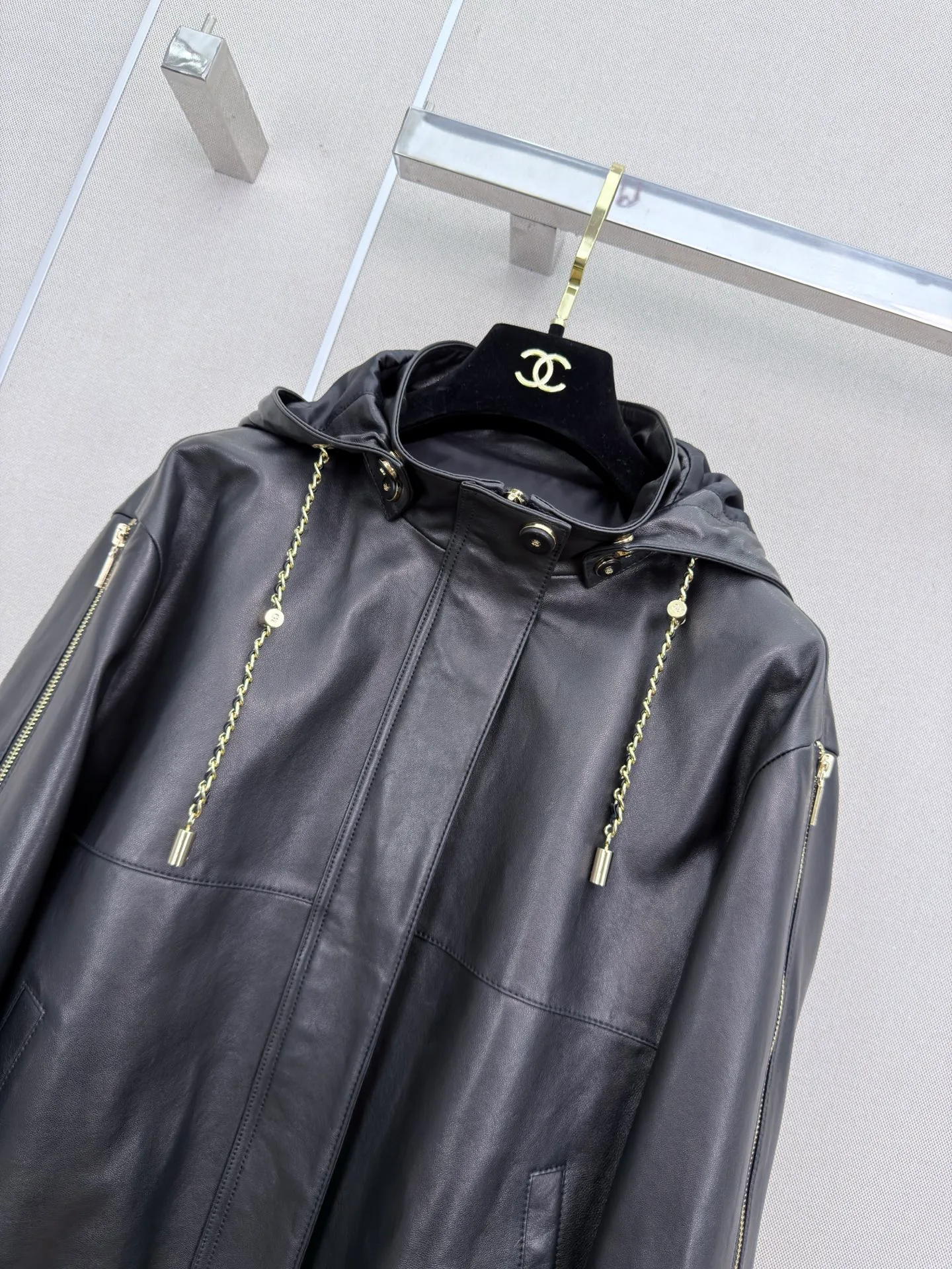 Women's Leather Jackets And Sheepskin Coats CHANEL 18138617