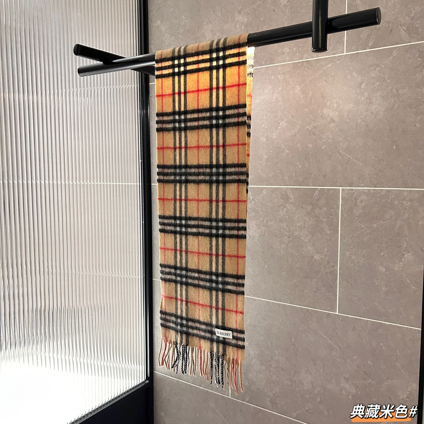 Scarves BURBERRY 18507399