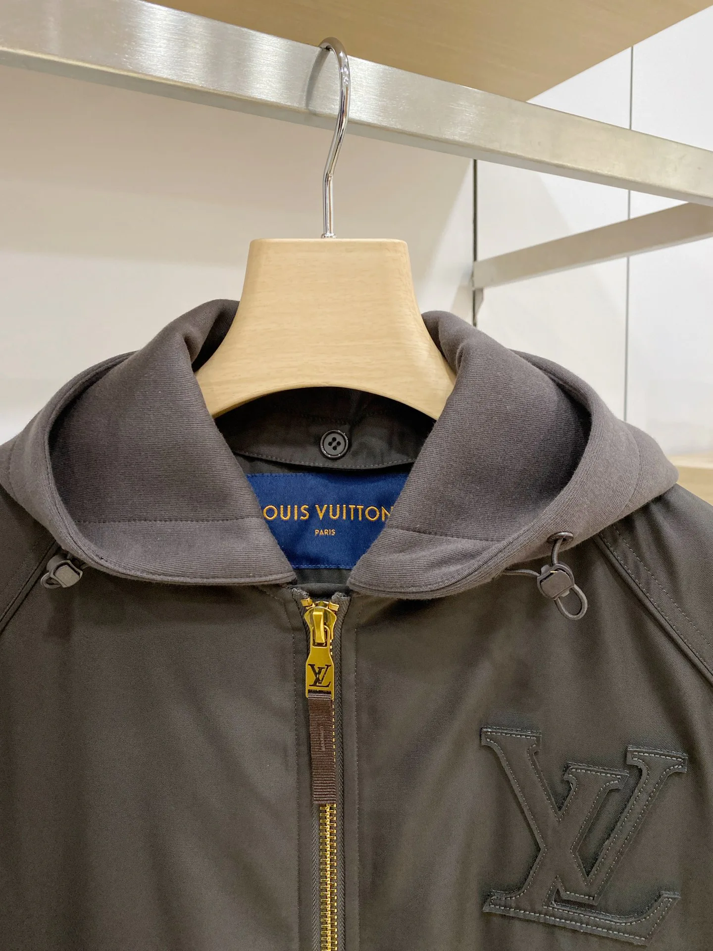 Men's Jackets And Down Jackets LOUIS VUITTON 18469477