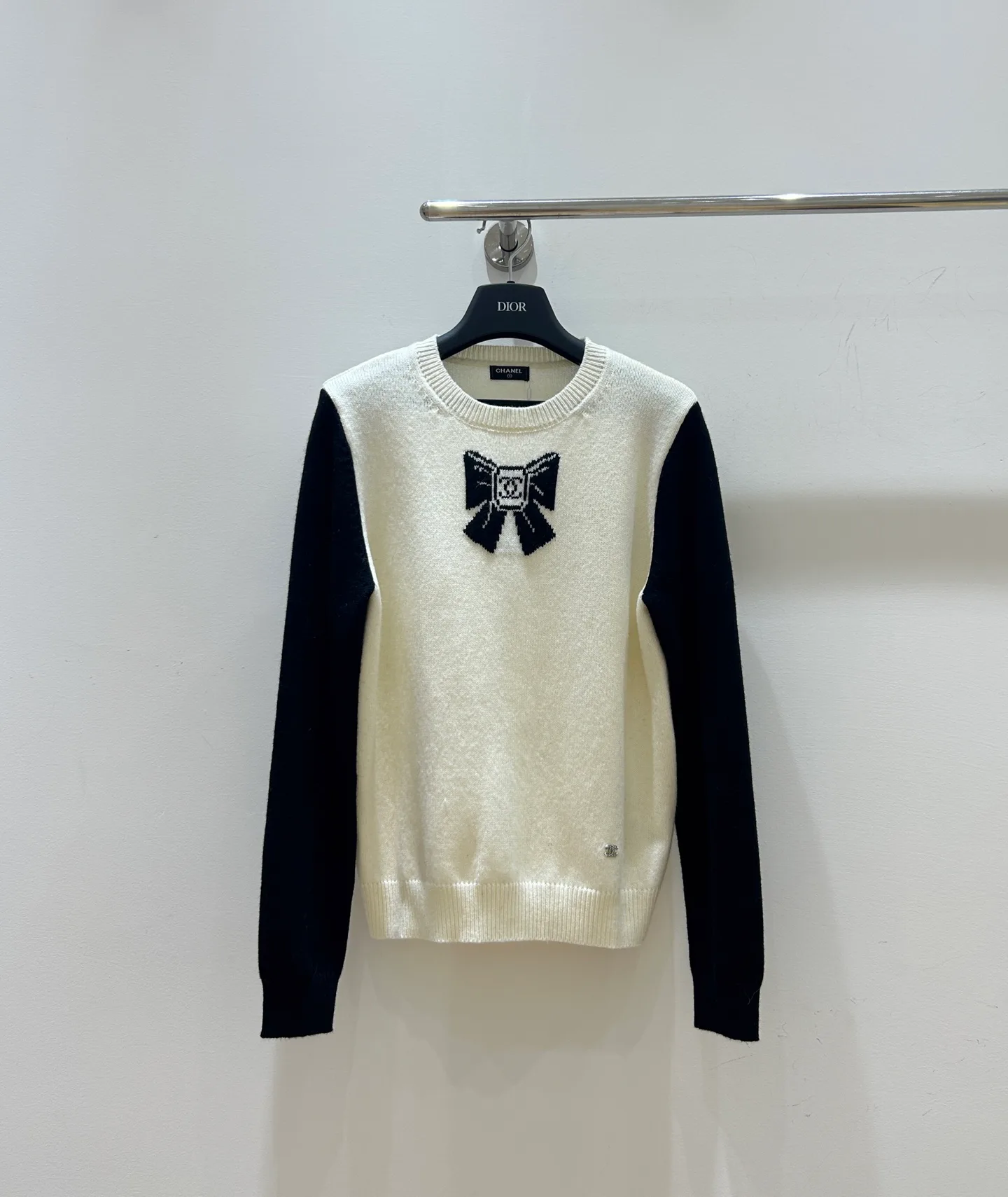 Women's Jumpers And Sweaters CHANEL 18096619