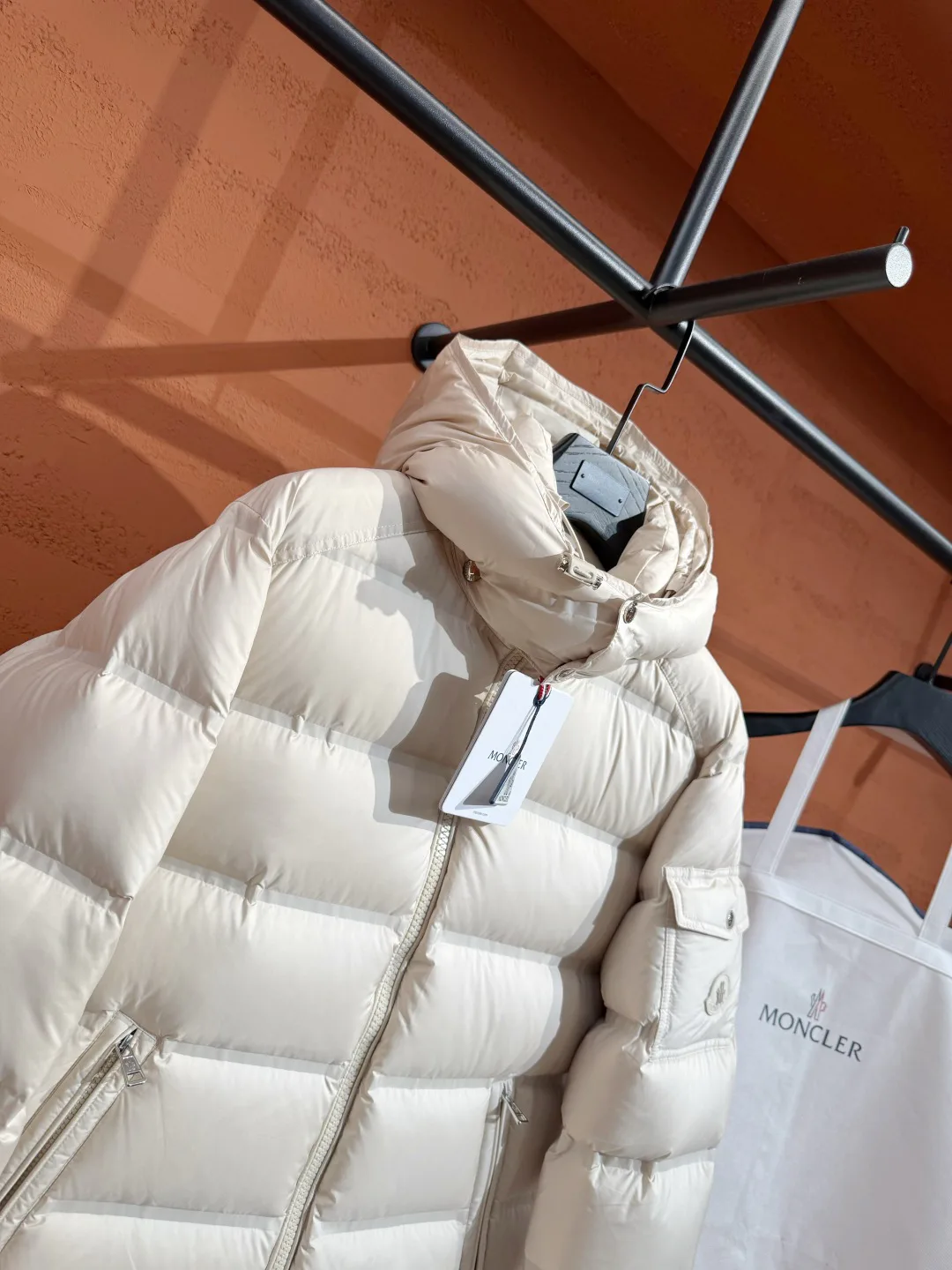 Men's Jackets And Down Jackets MONCLER 18335678