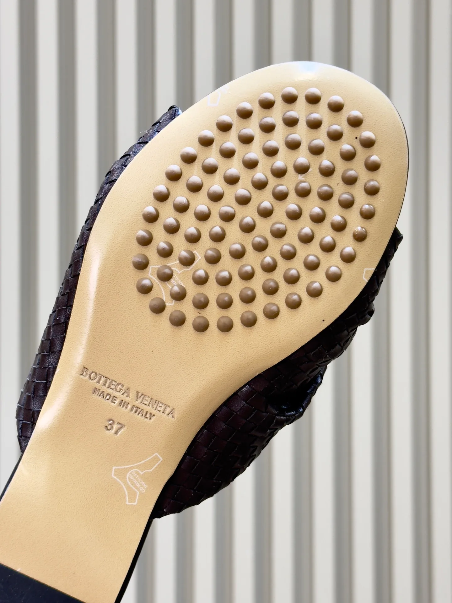 Women's Mules And Clogs BOTTEGA VENETA 18073351