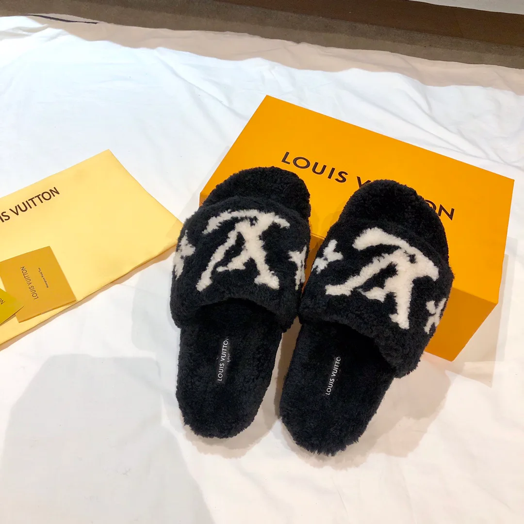 Women's Slippers LOUIS VUITTON 18034624