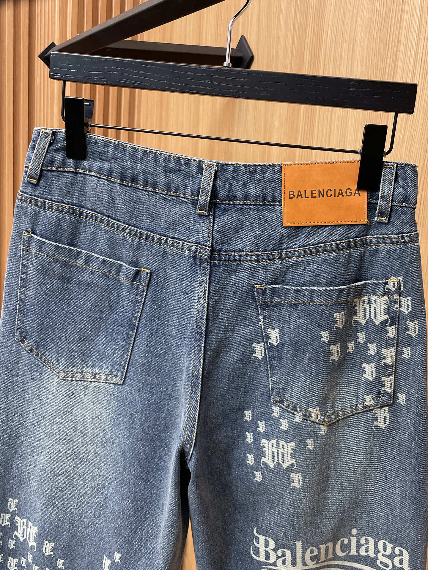 Men's Jeans BALENCIAGA 17037291
