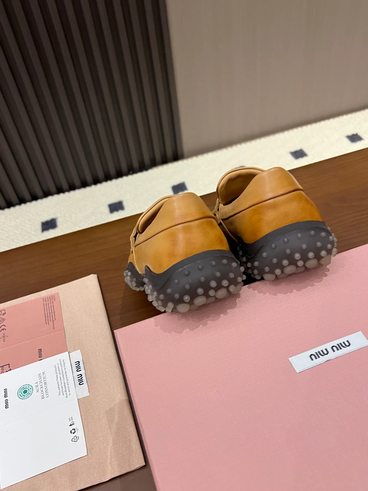 Women's Loafers And Moccasins MIU MIU 17968611