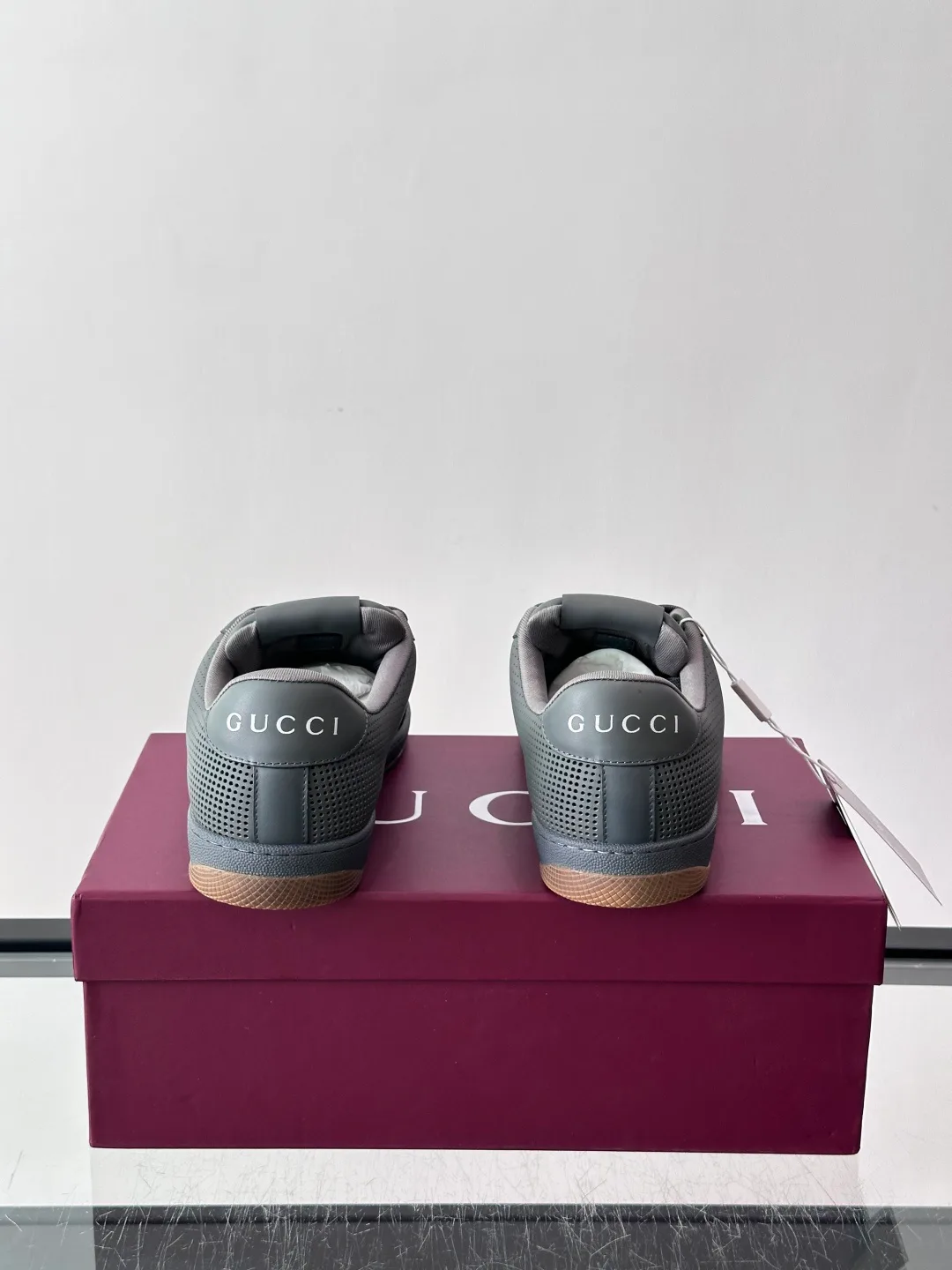 Men's Sneakers GUCCI 18376867