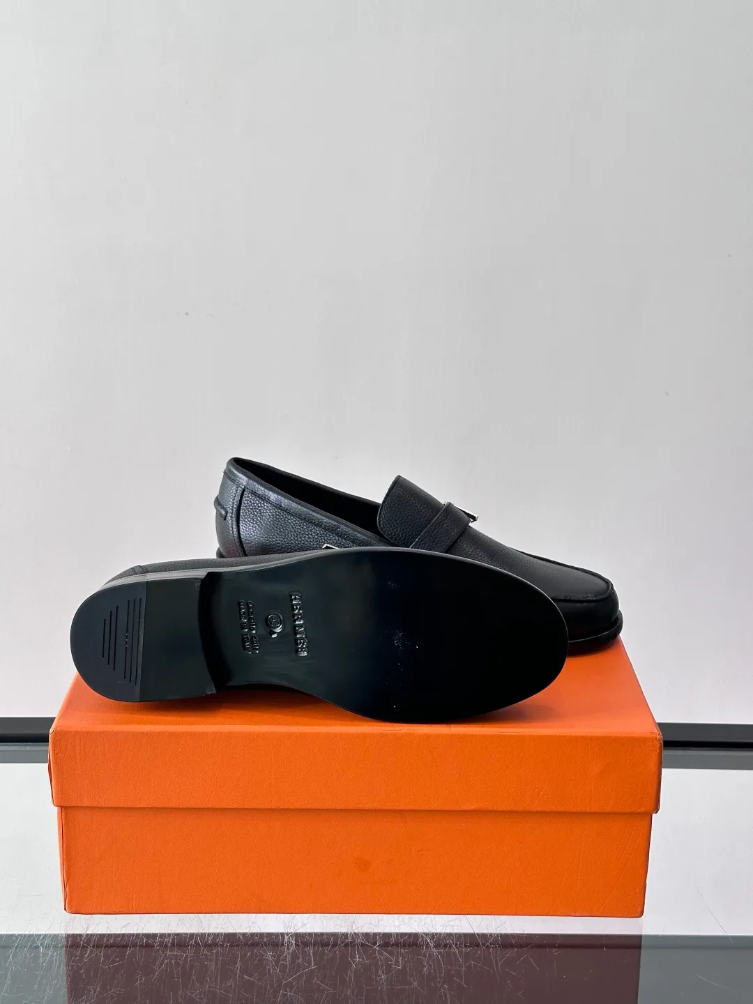 Men's Loafers And Dress Shoes HERMES 18102861