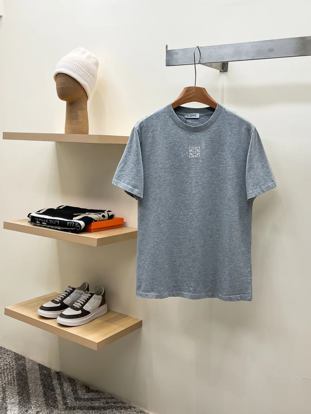 Men's T-Shirts LOEWE 18499401