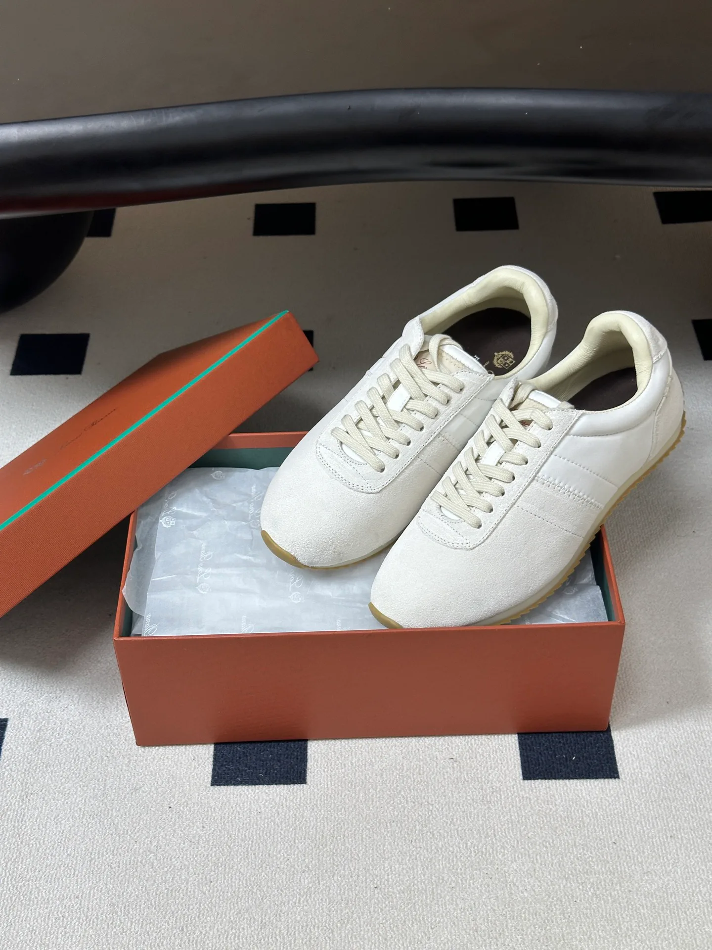 Women's Sneakers LORO PIANA 17338376