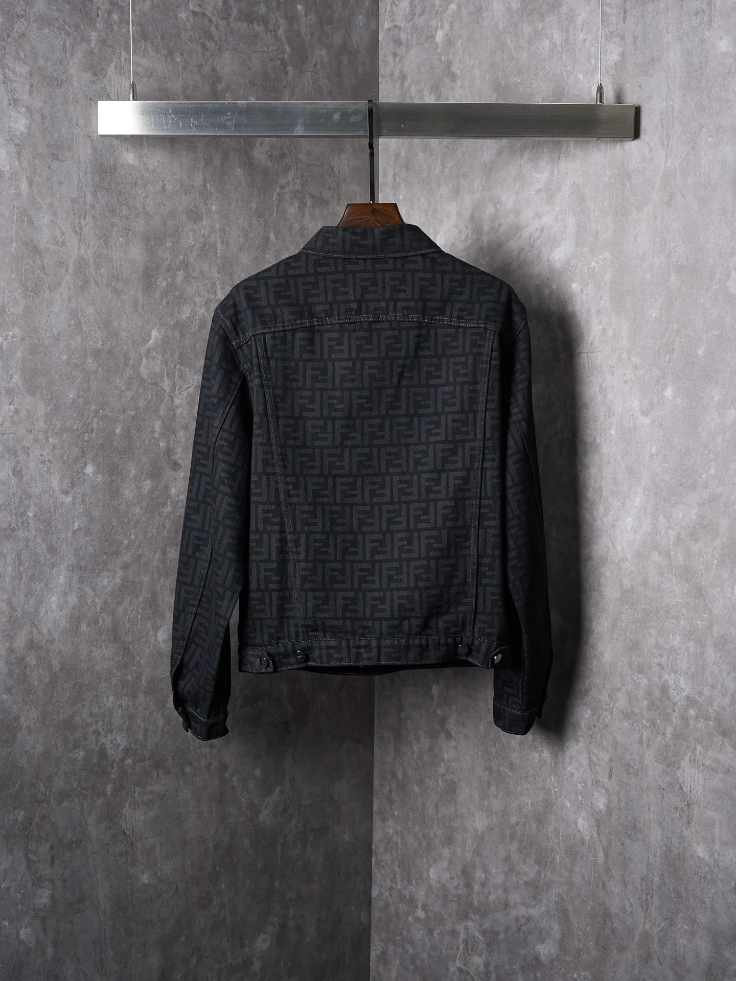 Men's Jackets And Down Jackets FENDI 18179293
