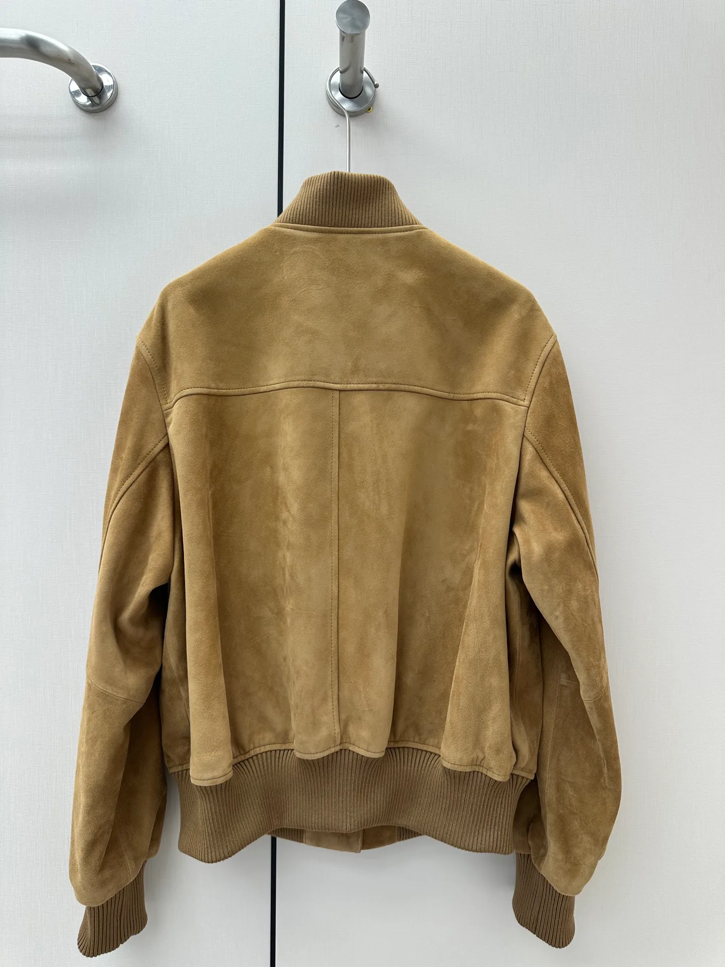 Women's Leather Jackets And Sheepskin Coats CHANEL 18173050