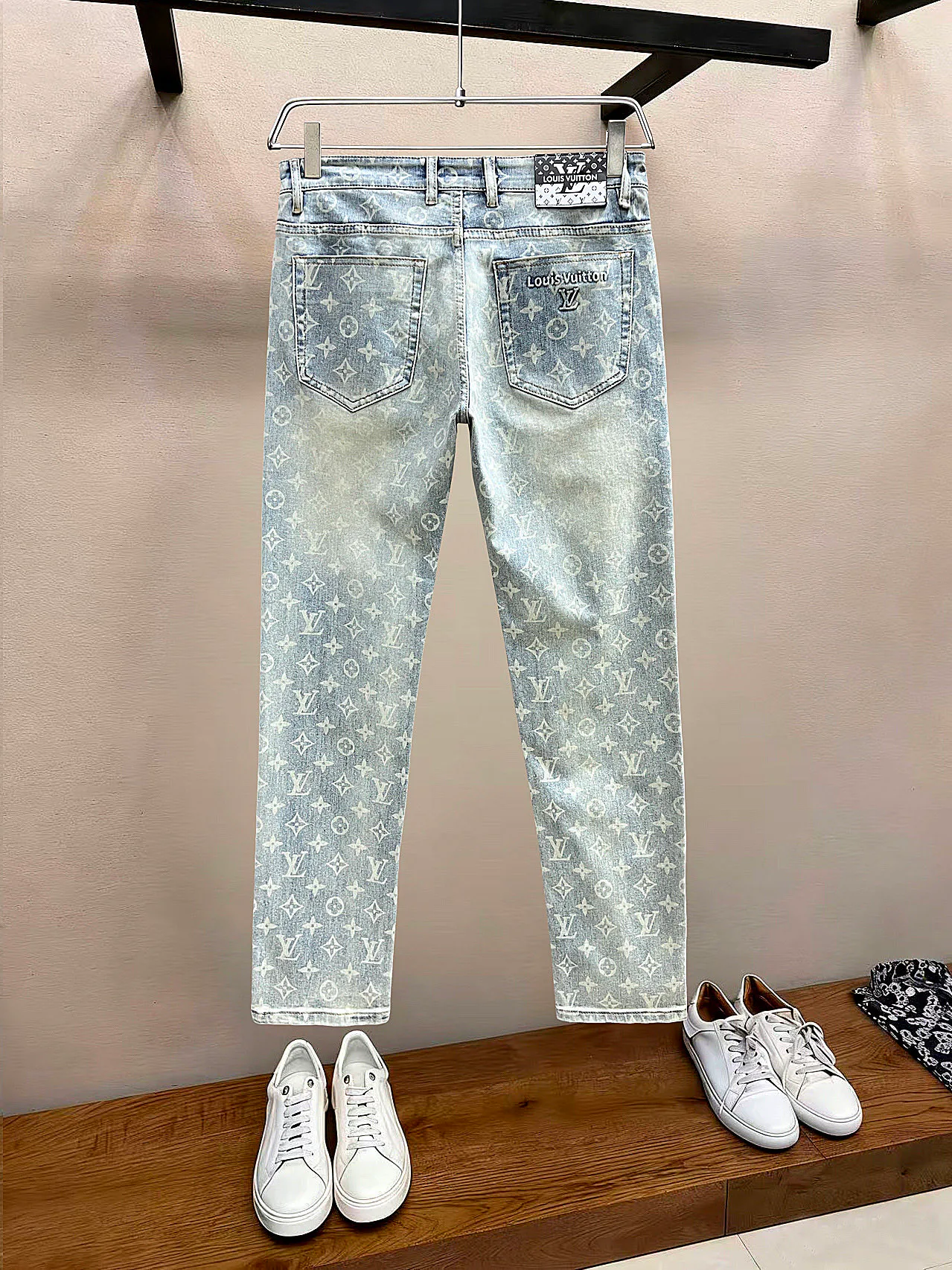 Men's Jeans LOUIS VUITTON 18097850