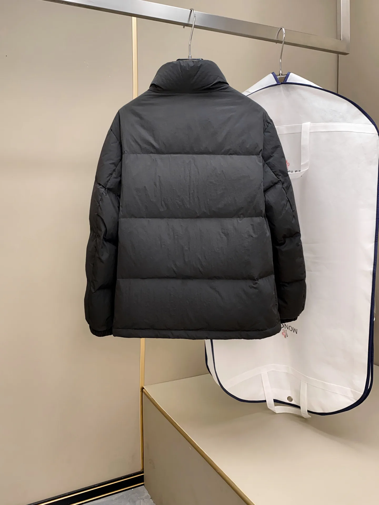 Men's Jackets And Down Jackets MONCLER 18111228