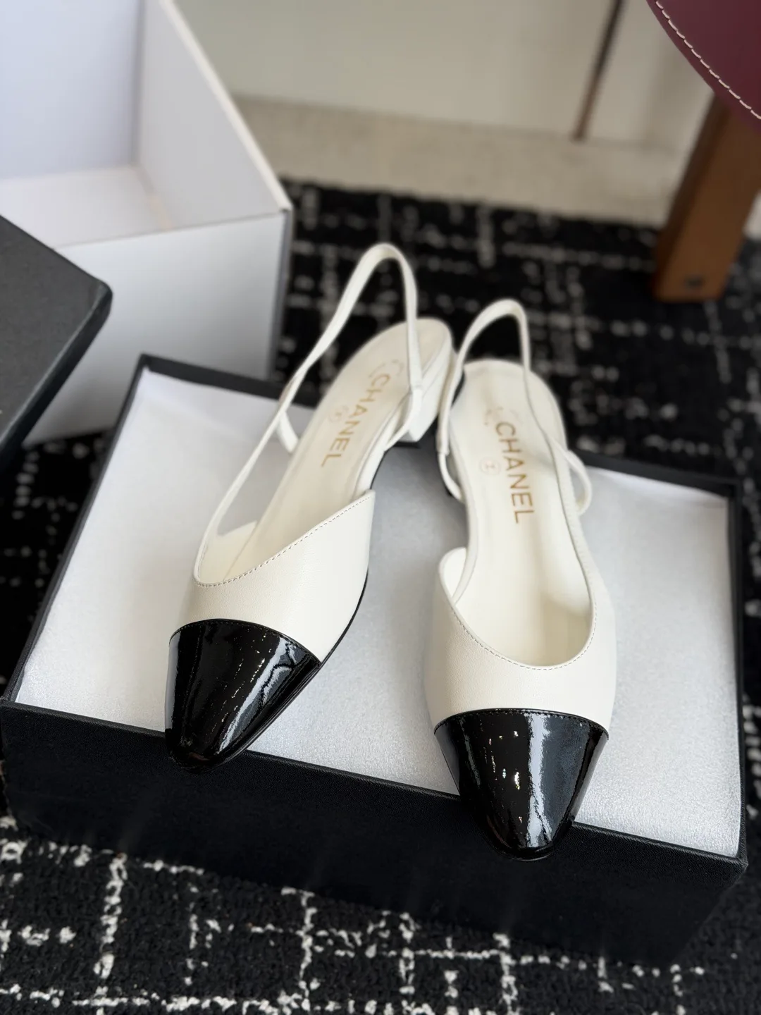 Women's Open-Toe Sandals CHANEL 17437949