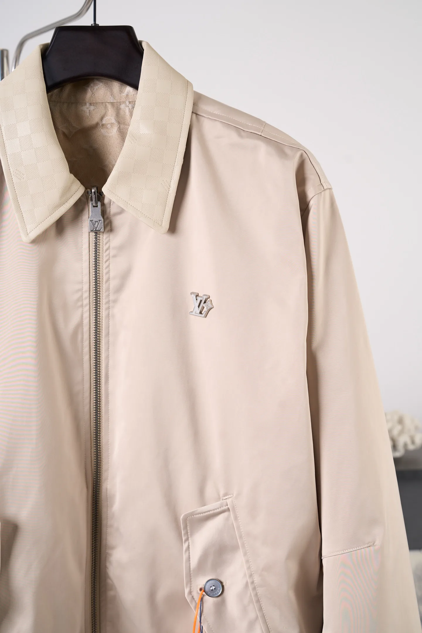 Men's Jackets And Down Jackets LOUIS VUITTON 18178834