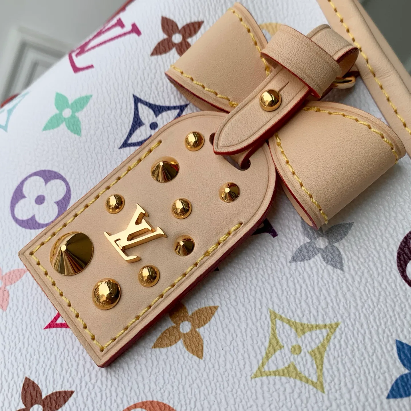 Women's Classic Handbags LOUIS VUITTON 18412576