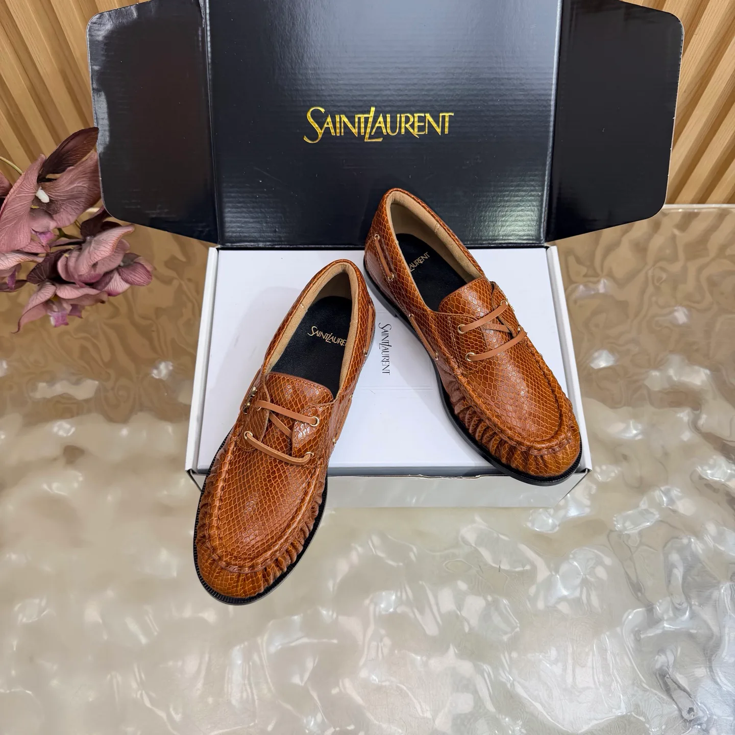 Women's Loafers And Moccasins SAINT LAURENT 17816824