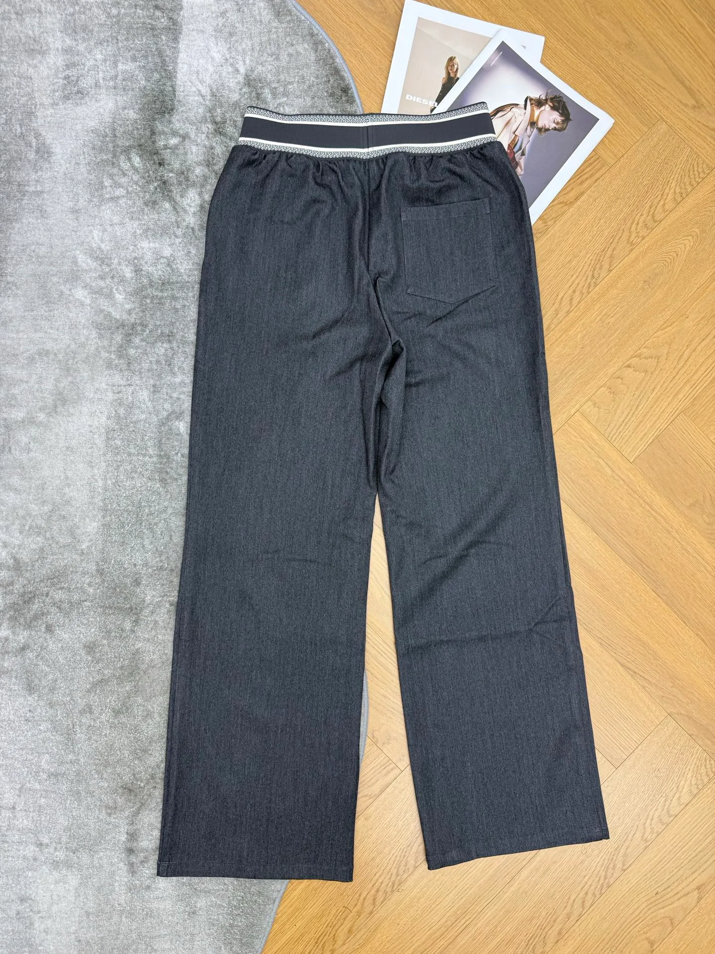 Брюки Женские Christian Dior 18598931