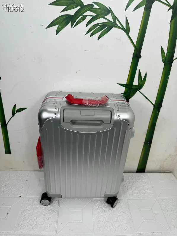 Suitcases RIMOWA 17662918