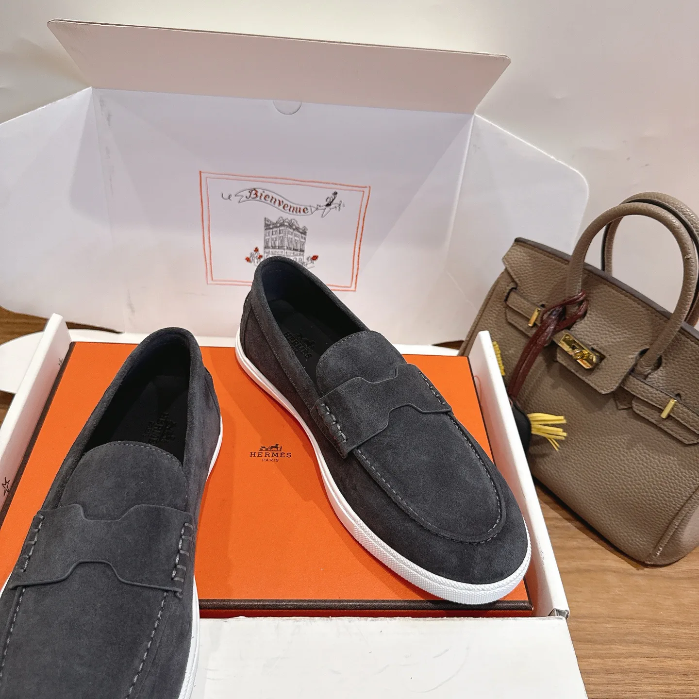 Women's Loafers And Moccasins HERMES 18269770
