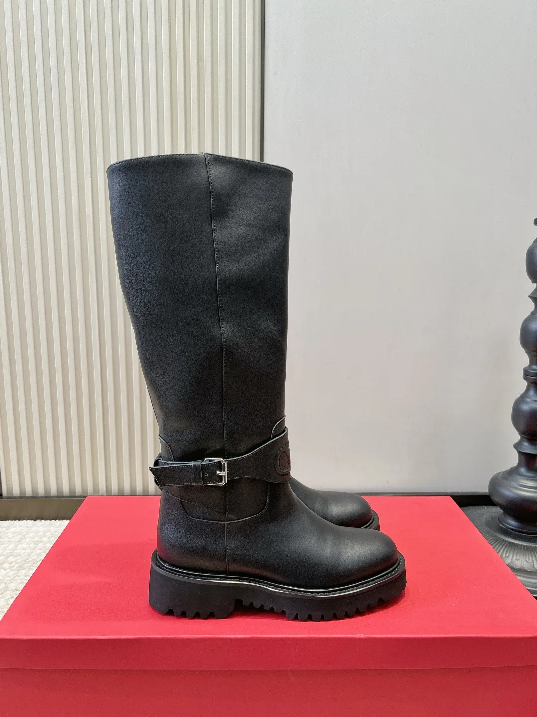 Women's Boots VALENTINO 17869526