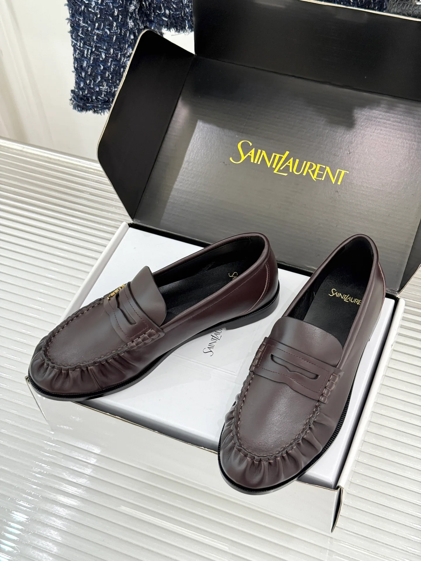 Women's Loafers And Moccasins SAINT LAURENT 17514974