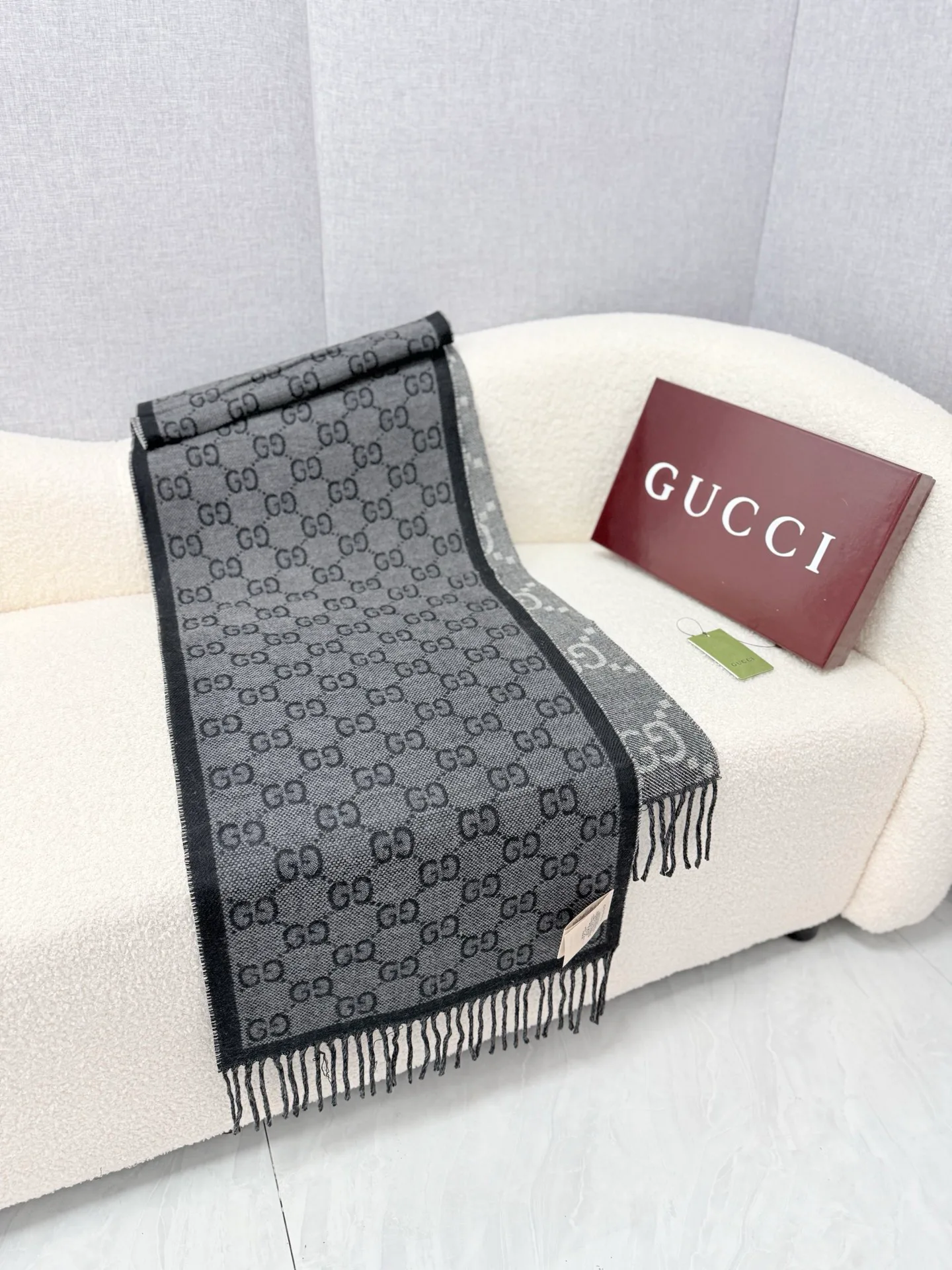 Scarves GUCCI 18322346