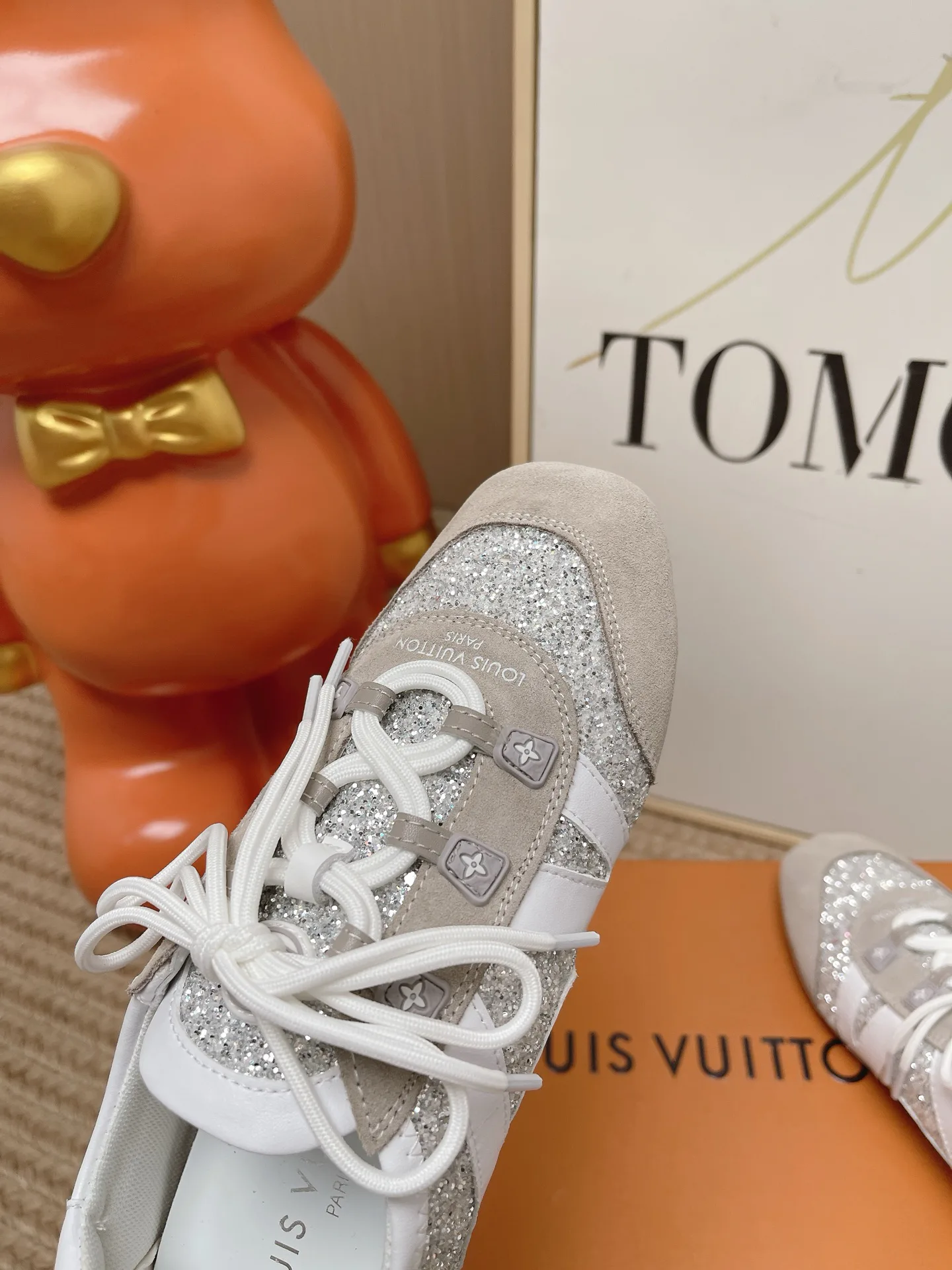 Women's Sneakers LOUIS VUITTON 17571642