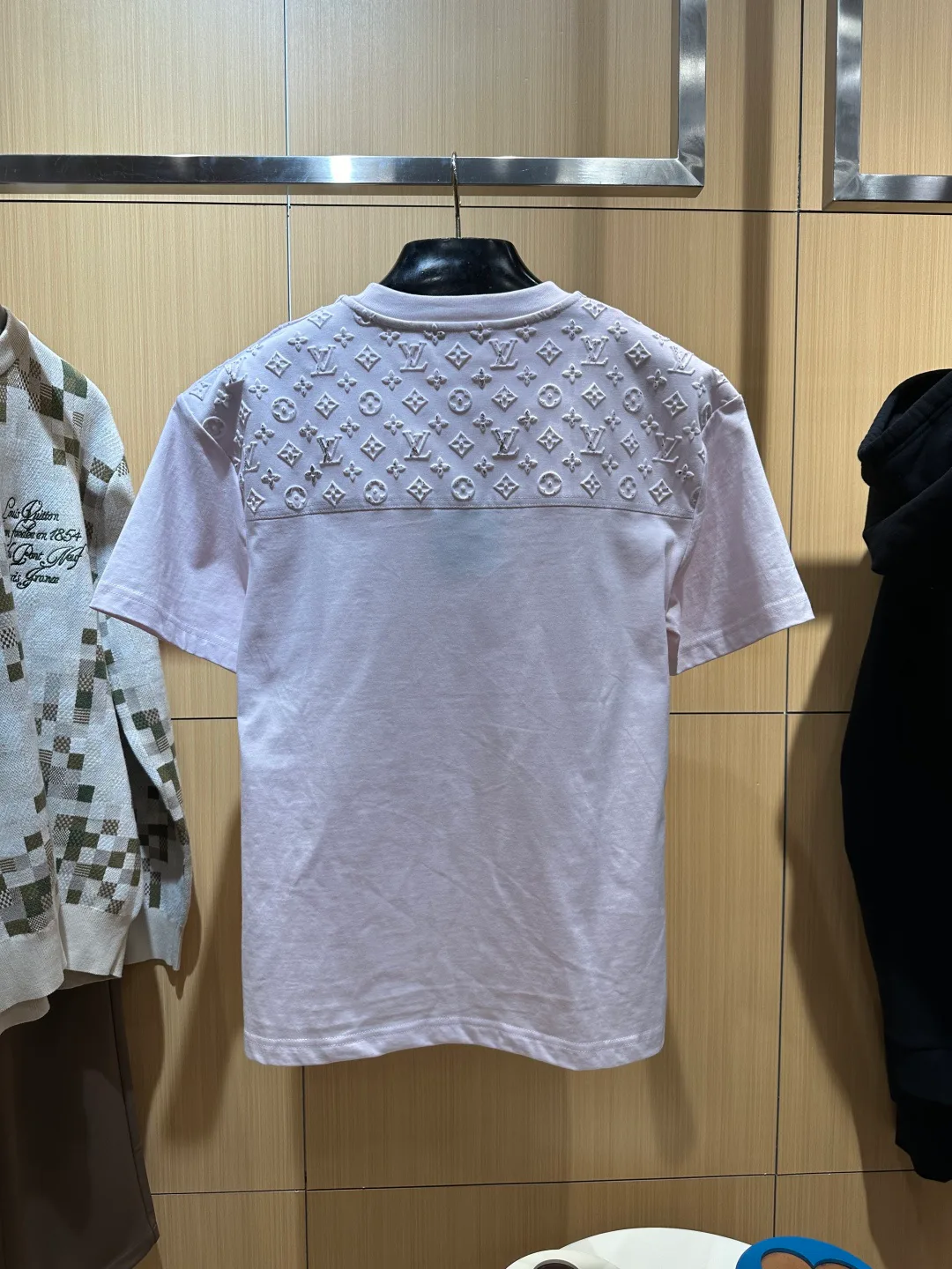 Men's T-Shirts LOUIS VUITTON 17813126